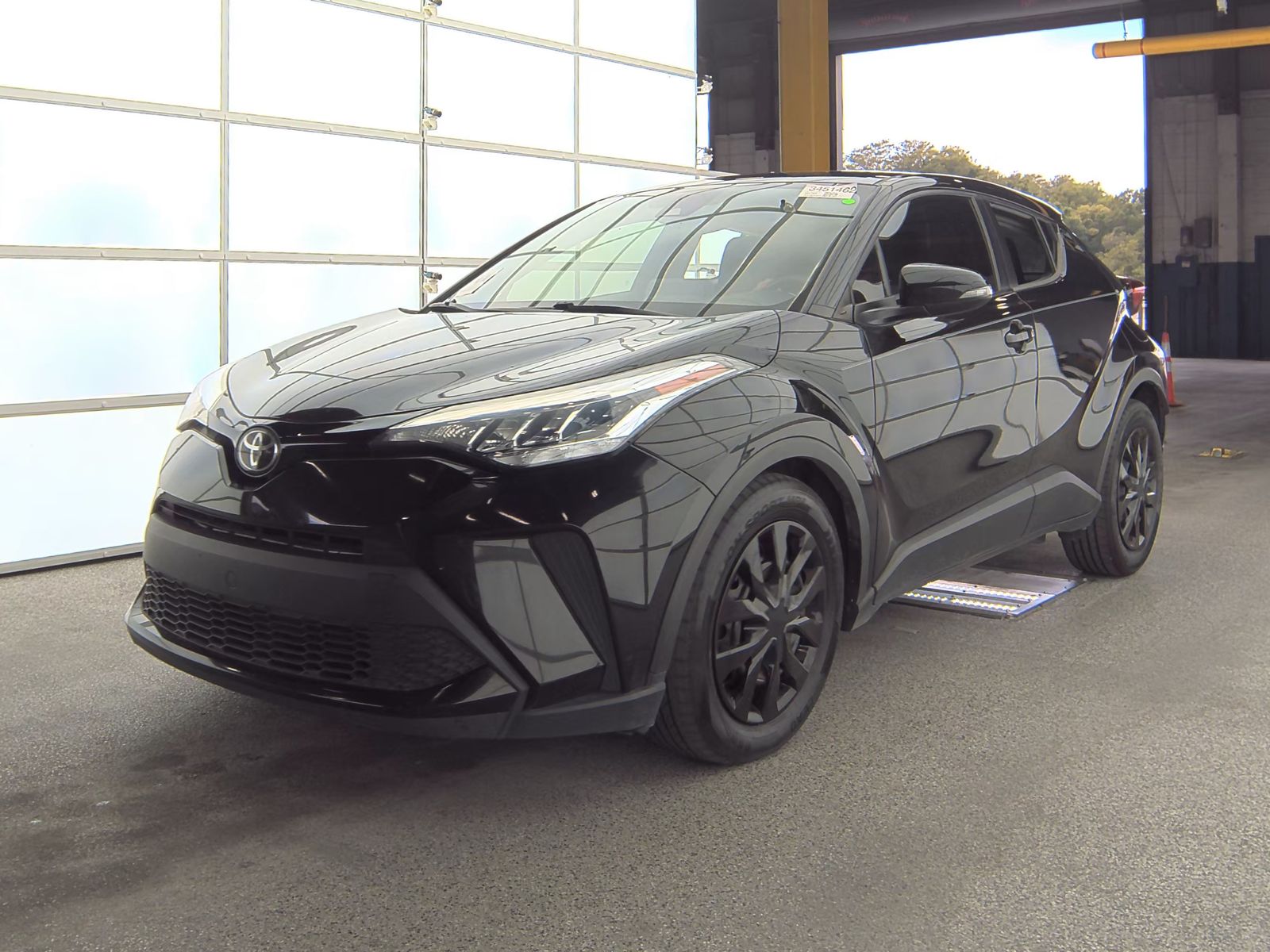 2021 Toyota C-HR LE FWD
