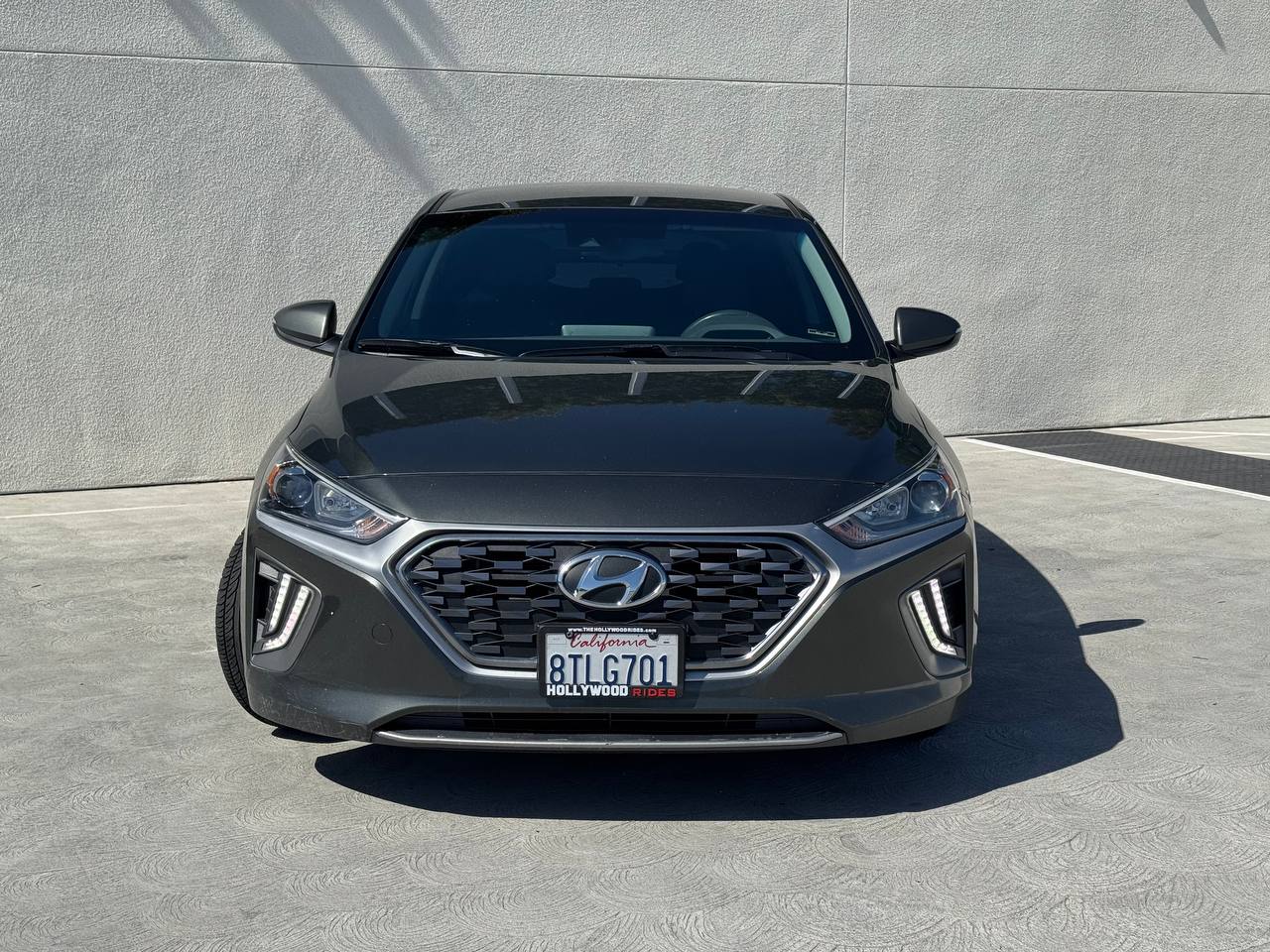 2020 Hyundai Ioniq Hybrid SE FWD