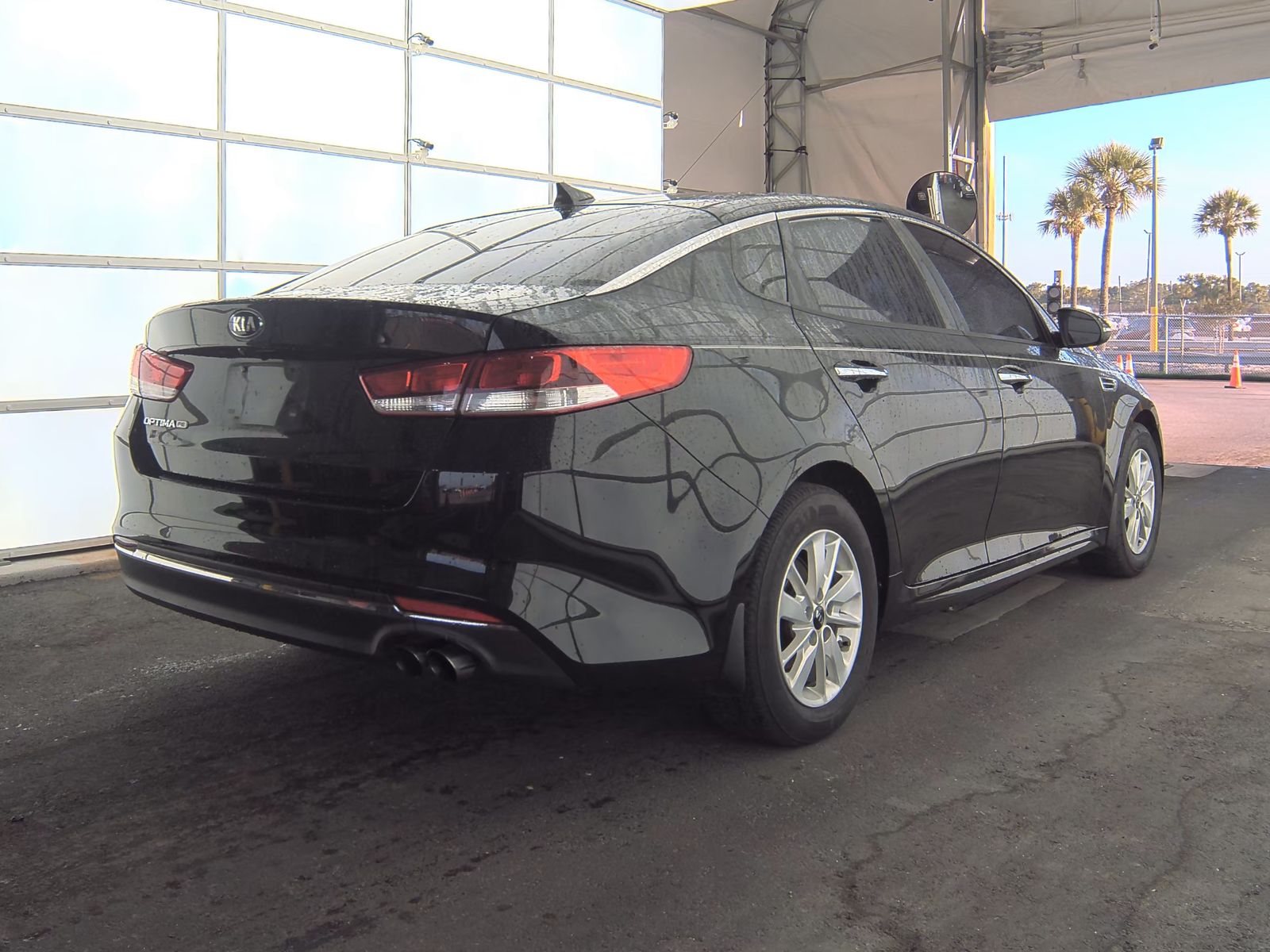 2017 Kia Optima LX FWD