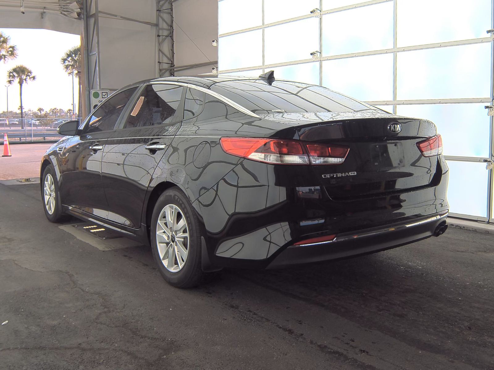 2017 Kia Optima LX FWD