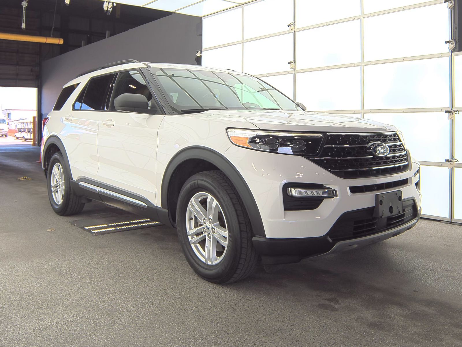 2020 Ford Explorer XLT AWD