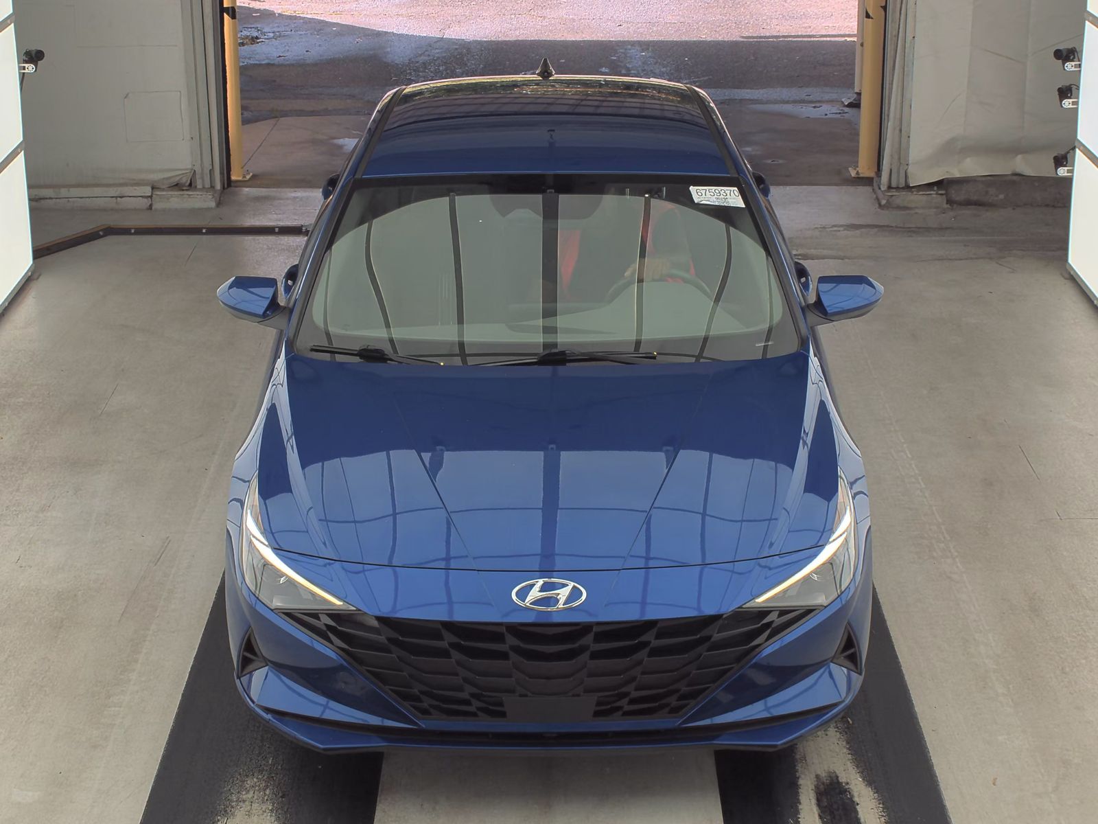 2023 Hyundai Elantra SEL FWD