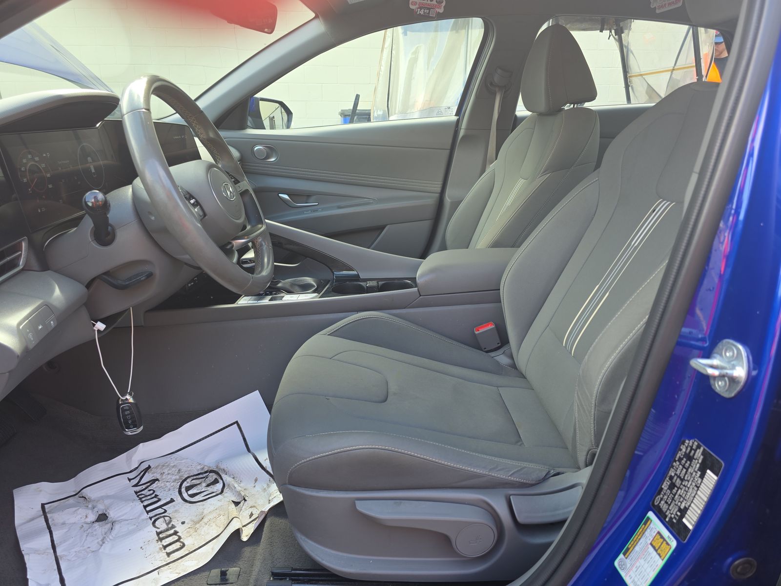 2023 Hyundai Elantra SEL FWD