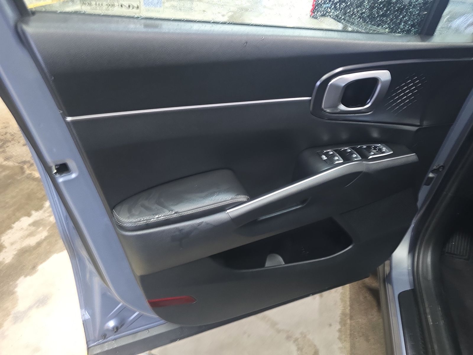 2022 Kia Sorento S FWD