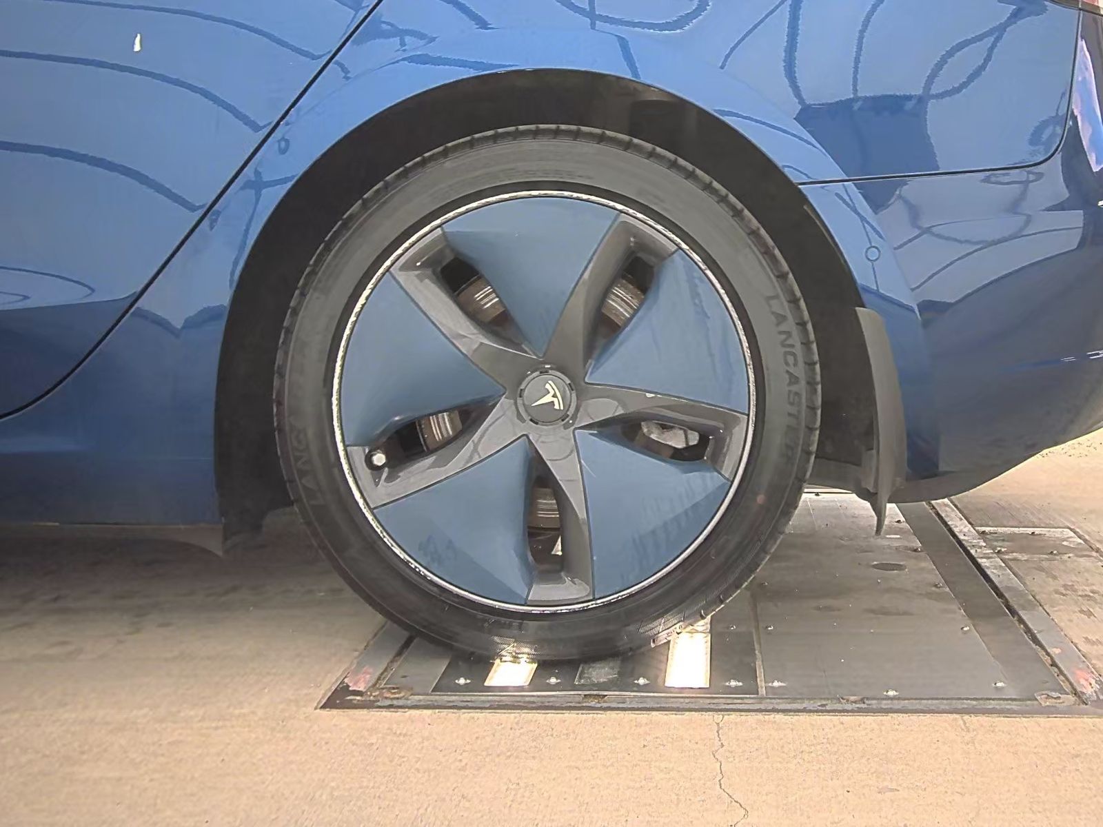 2019 Tesla Model 3 Long Range AWD
