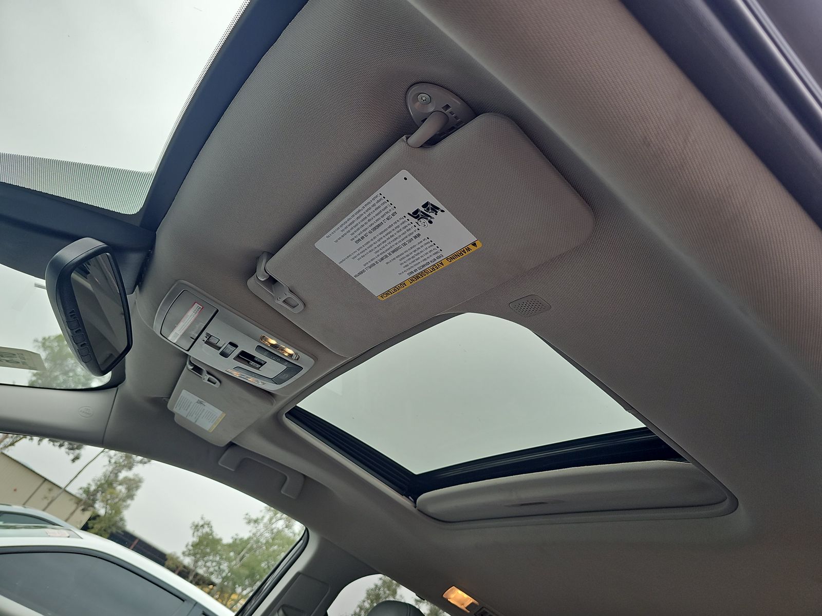 2023 Toyota Sienna XLE FWD