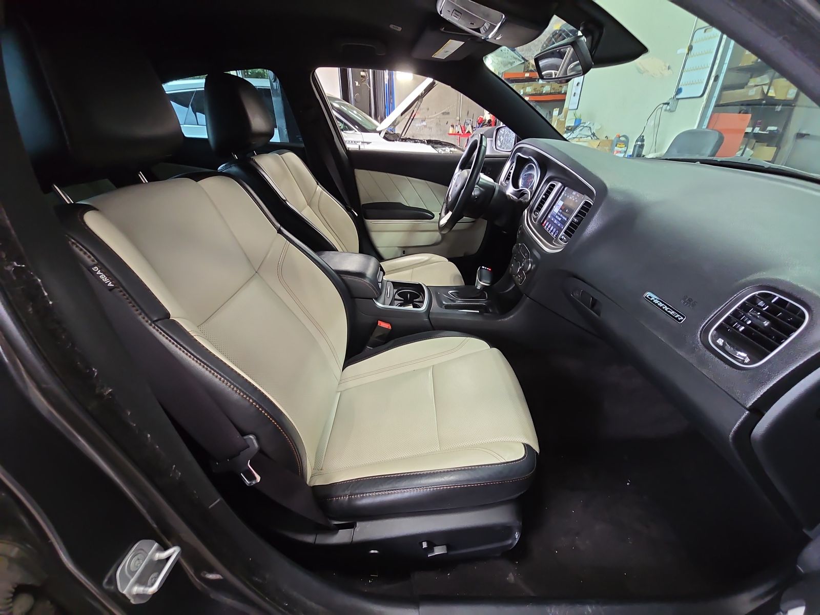 2017 Dodge Charger SXT AWD