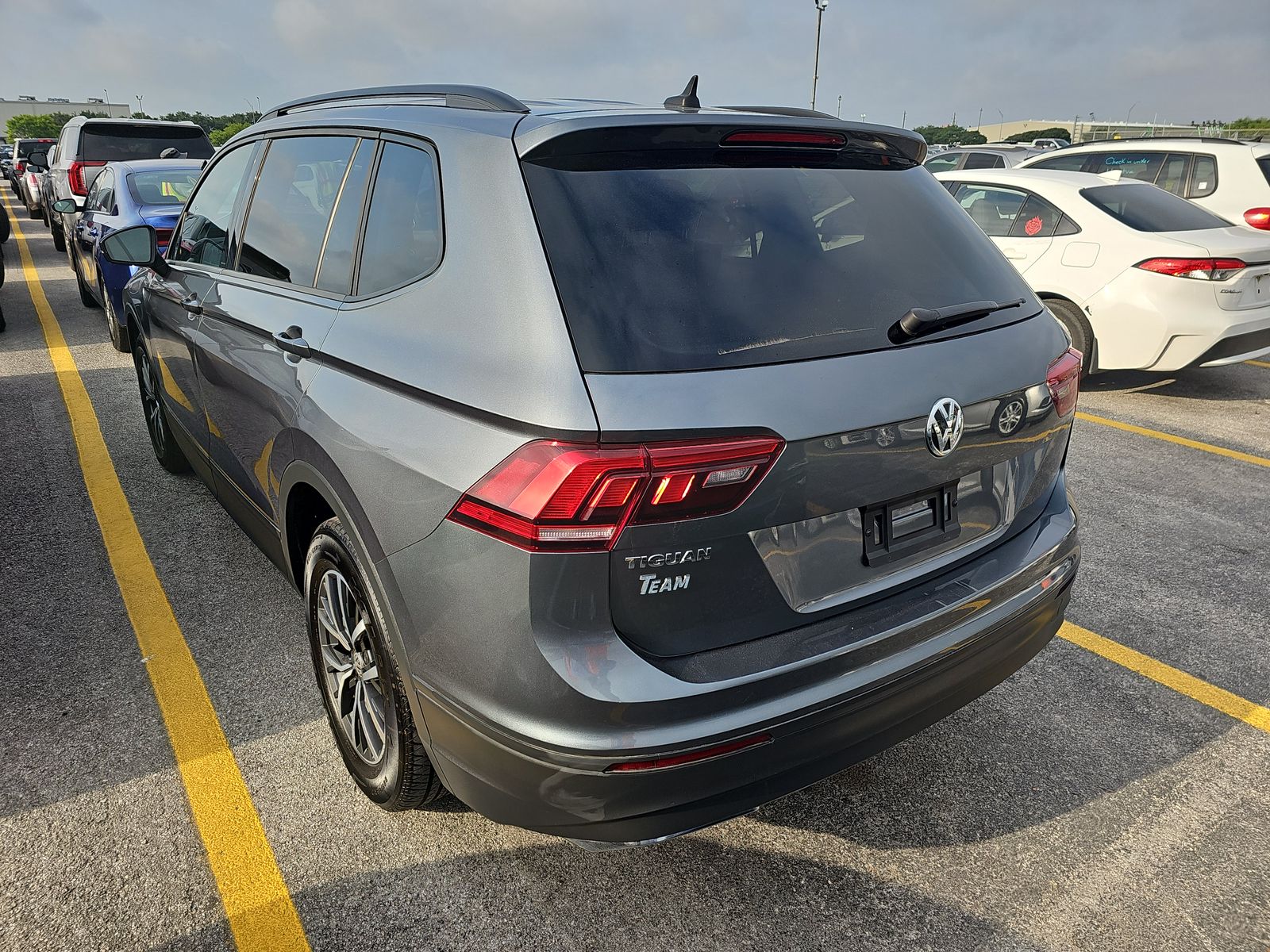 2021 Volkswagen Tiguan 2.0T S FWD