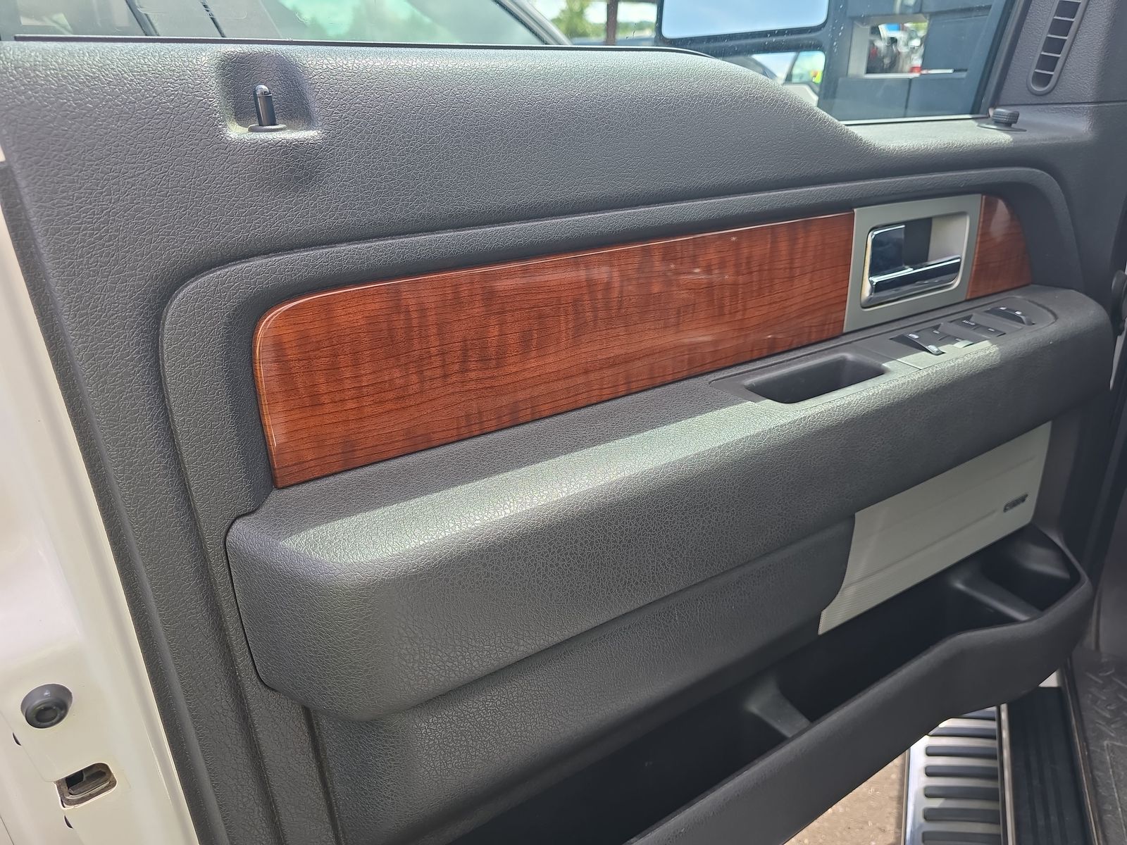 2010 Ford F-150 Lariat AWD