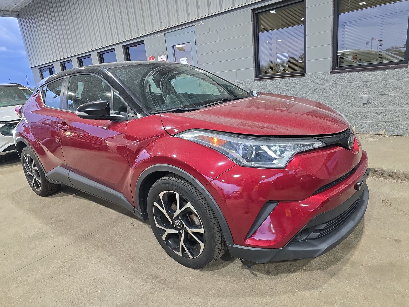 2019 Toyota C-HR XLE FWD