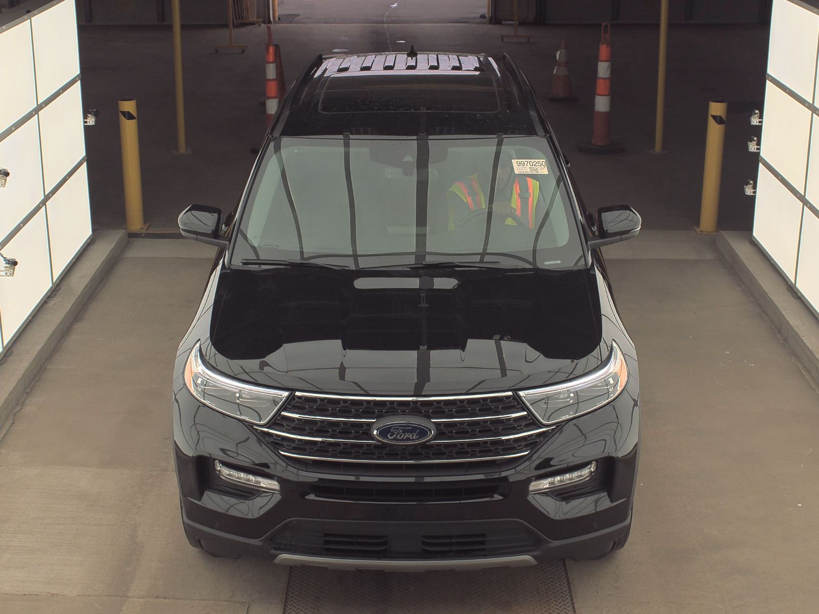2023 Ford Explorer XLT AWD