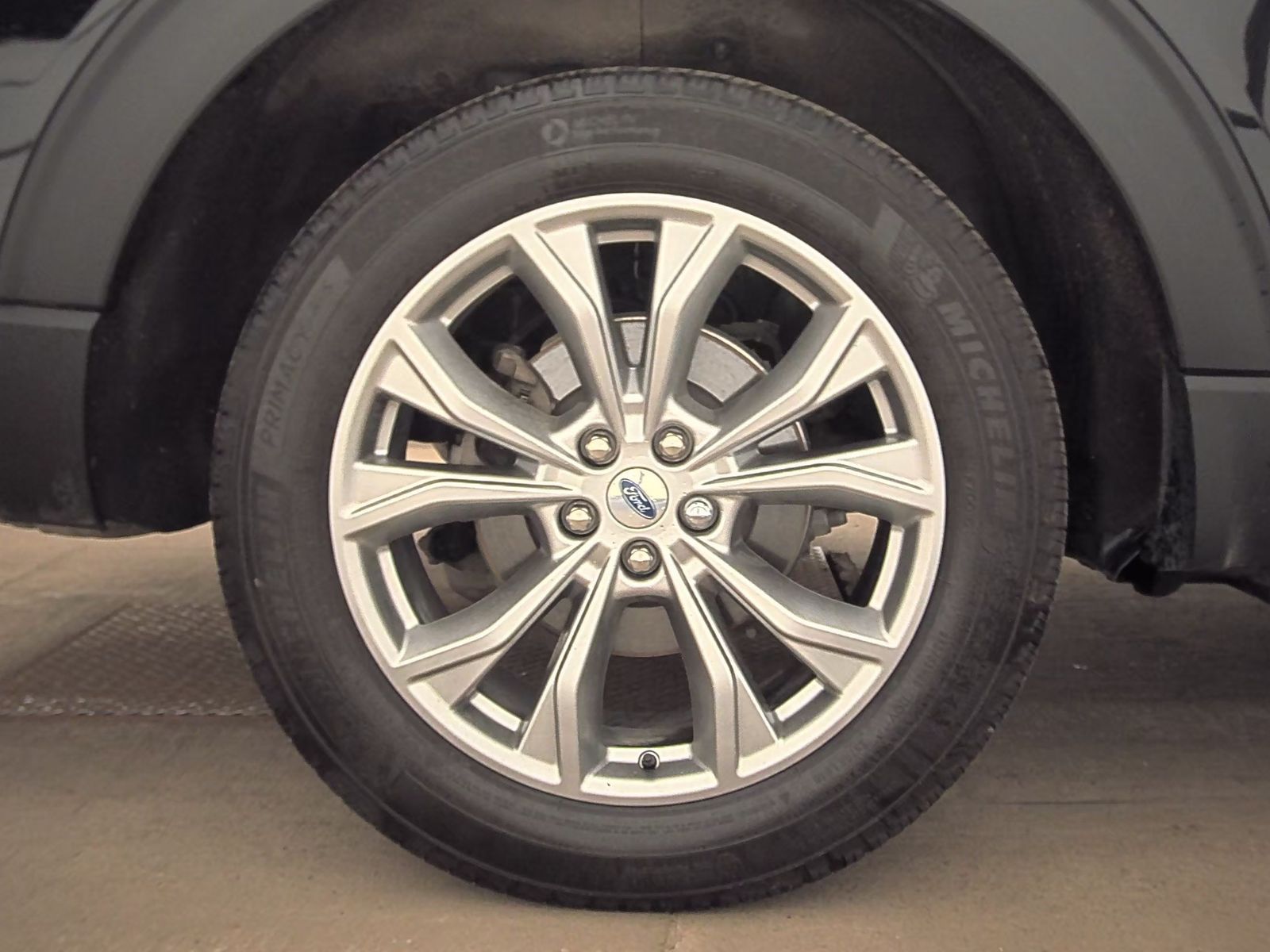 2023 Ford Explorer XLT AWD
