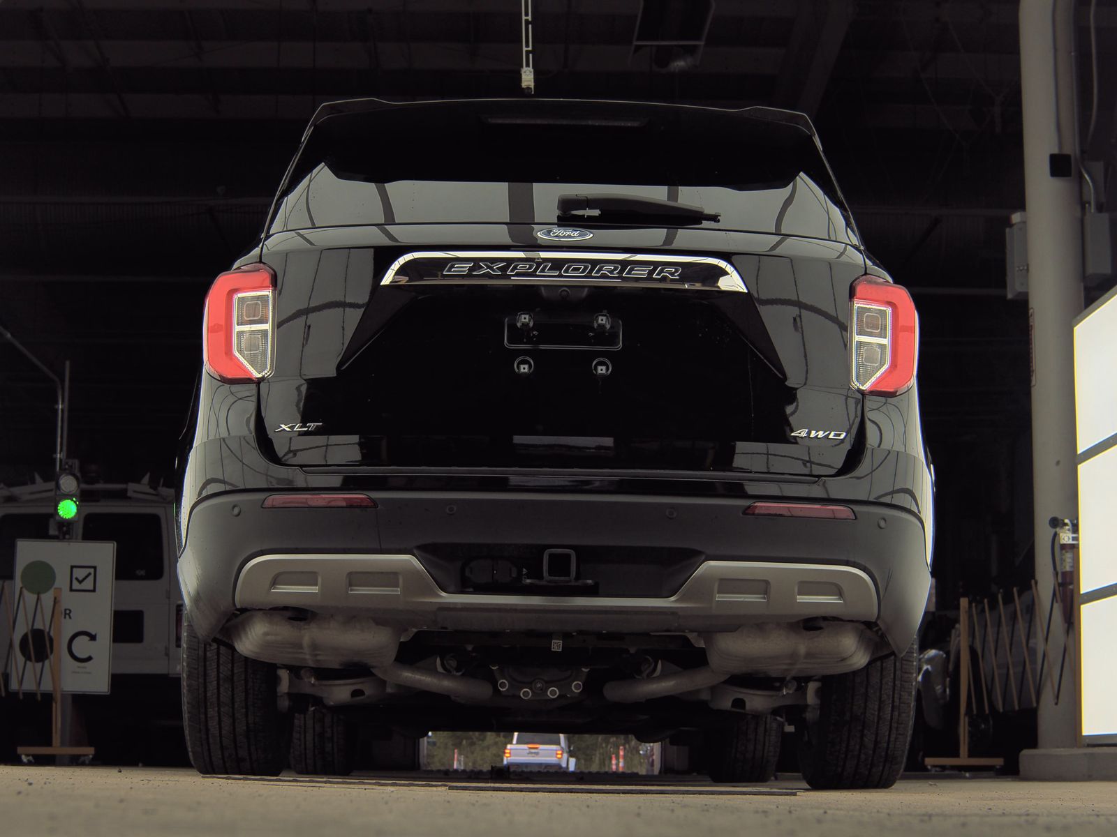 2023 Ford Explorer XLT AWD