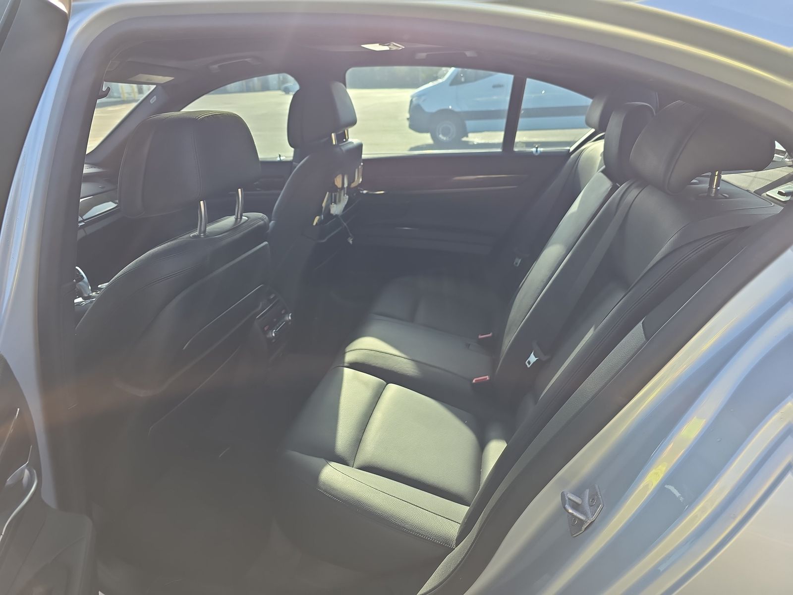 2015 BMW 7 Series 740i RWD