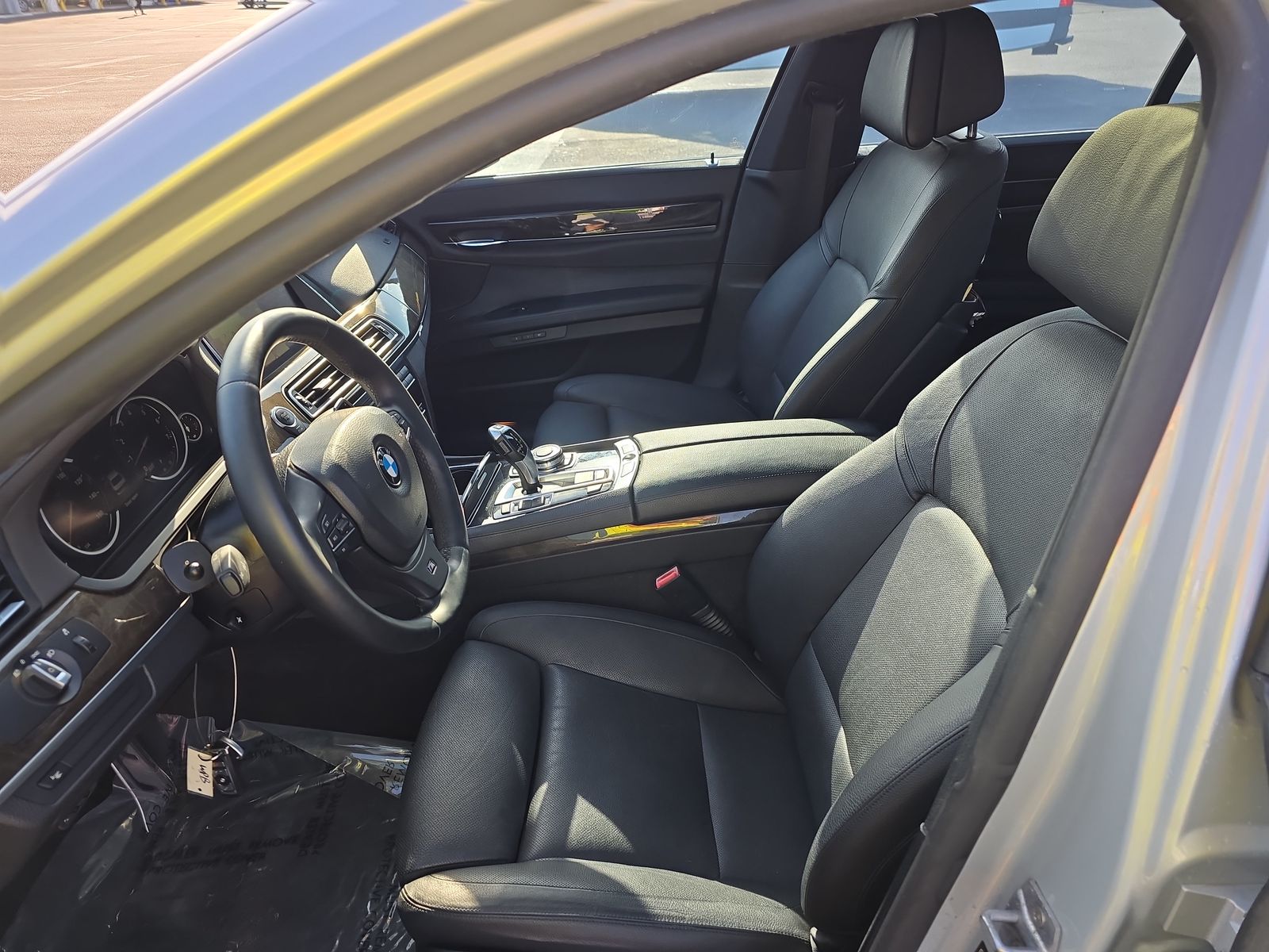 2015 BMW 7 Series 740i RWD
