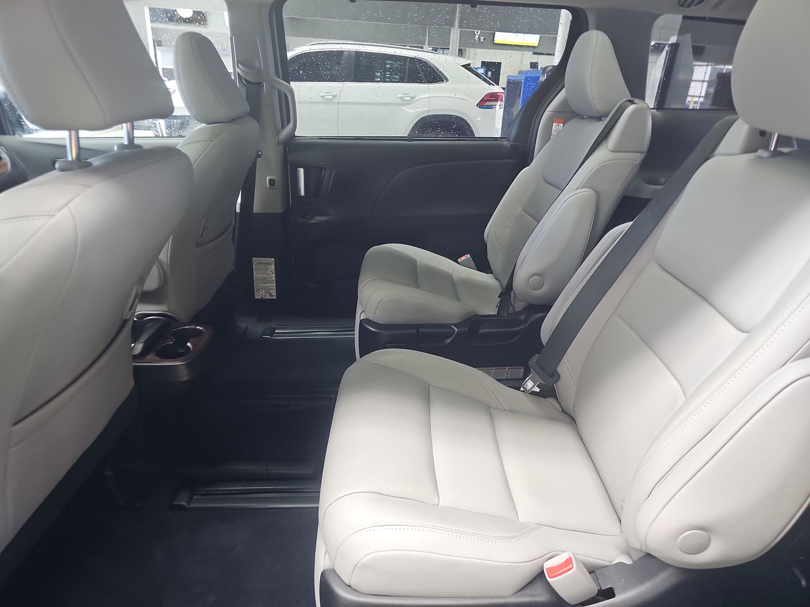 2020 Toyota Sienna Limited Premium FWD