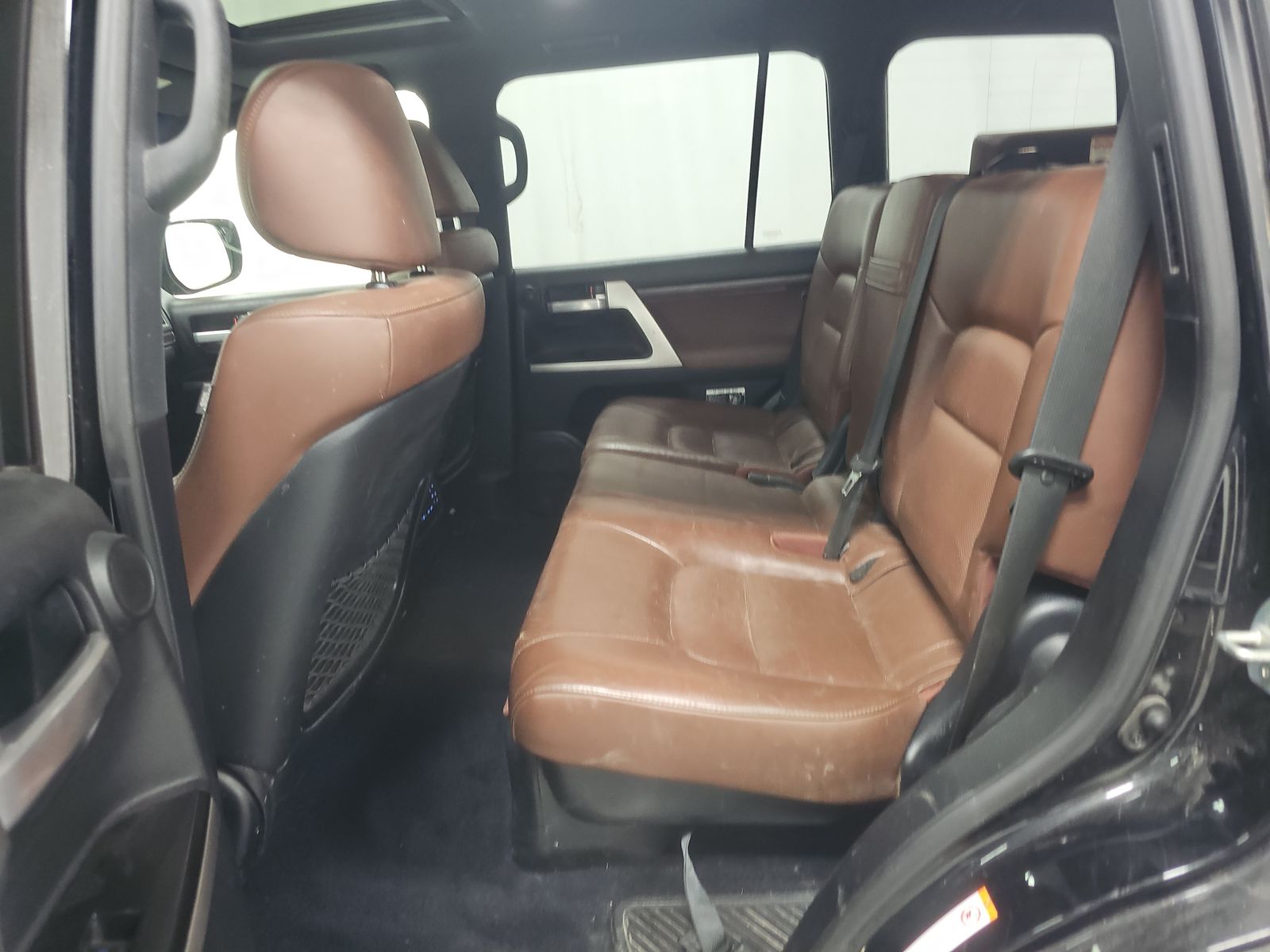 2018 Toyota Land Cruiser Base AWD