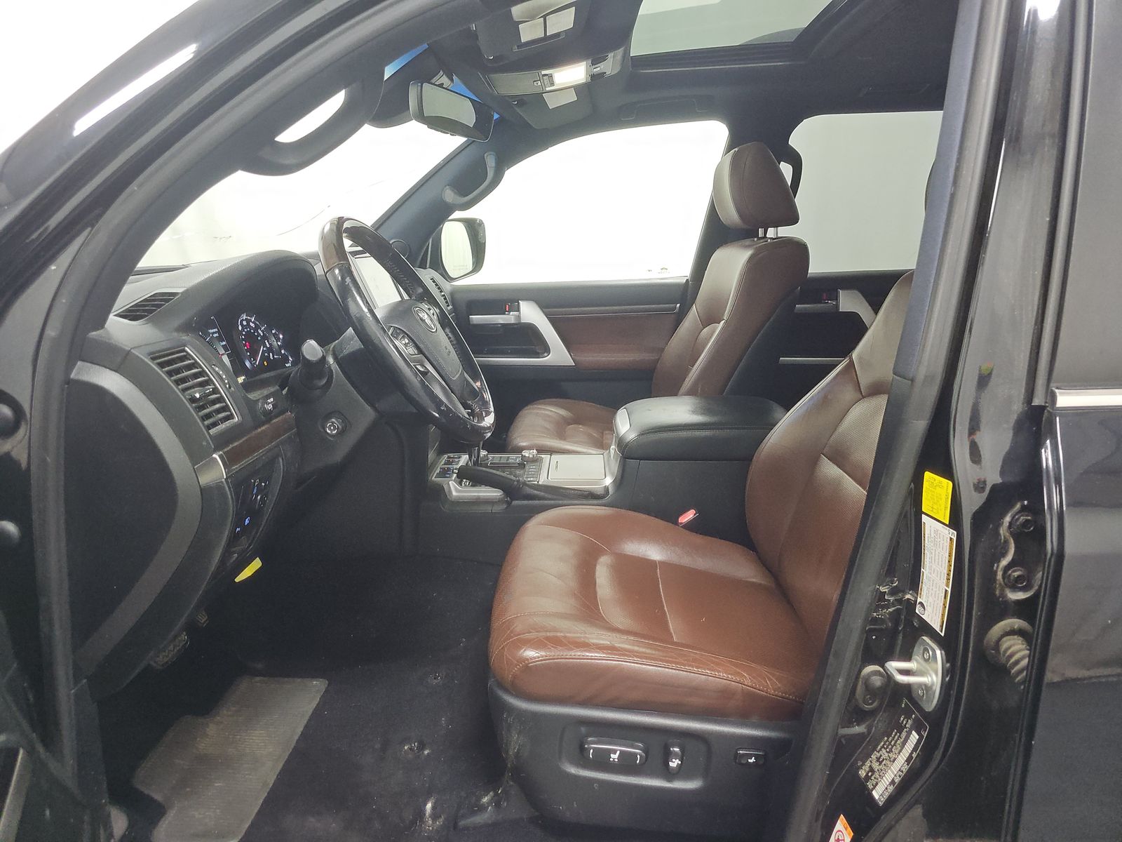 2018 Toyota Land Cruiser Base AWD