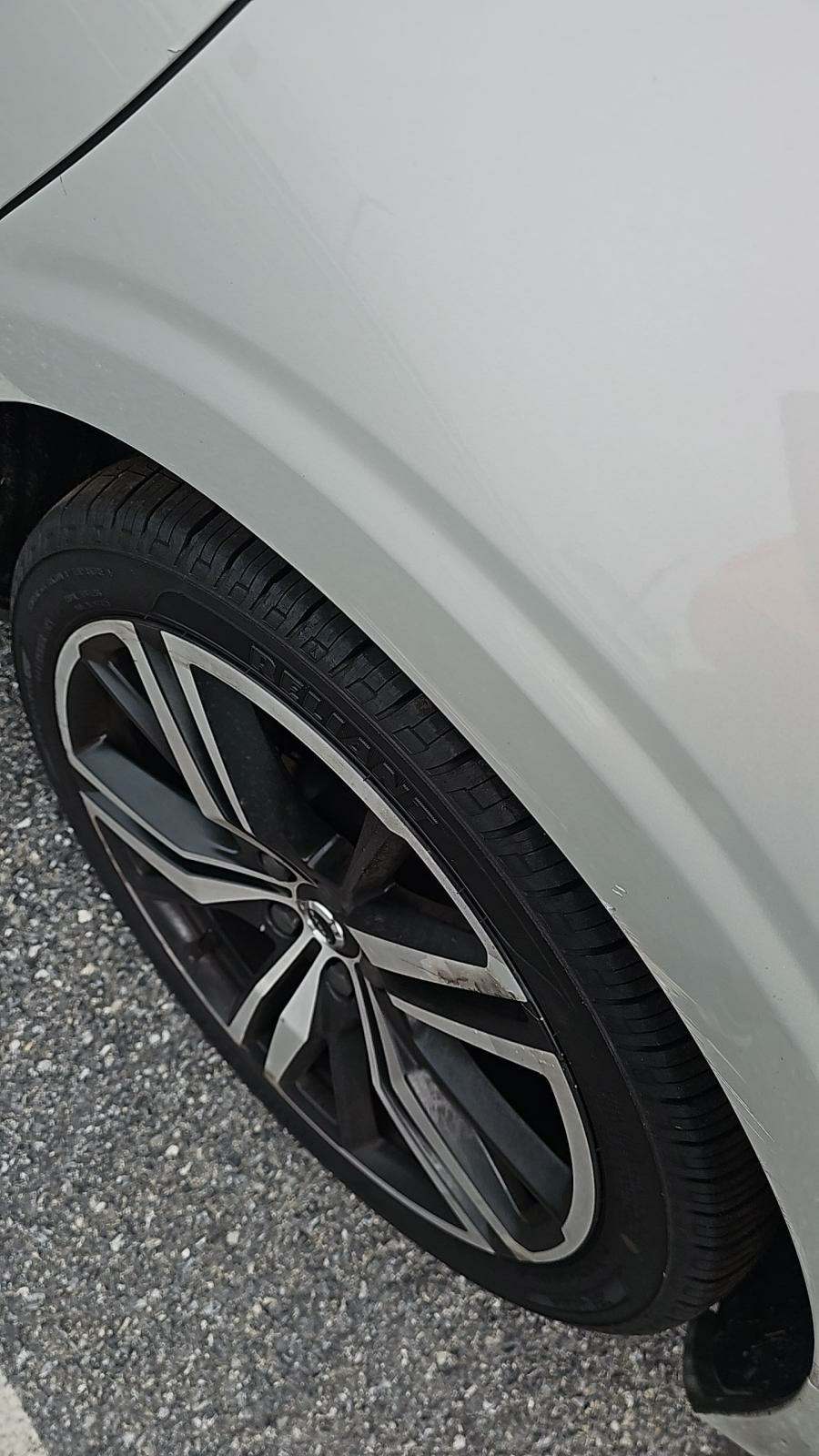 2019 Volvo S60 T5 R-Design FWD
