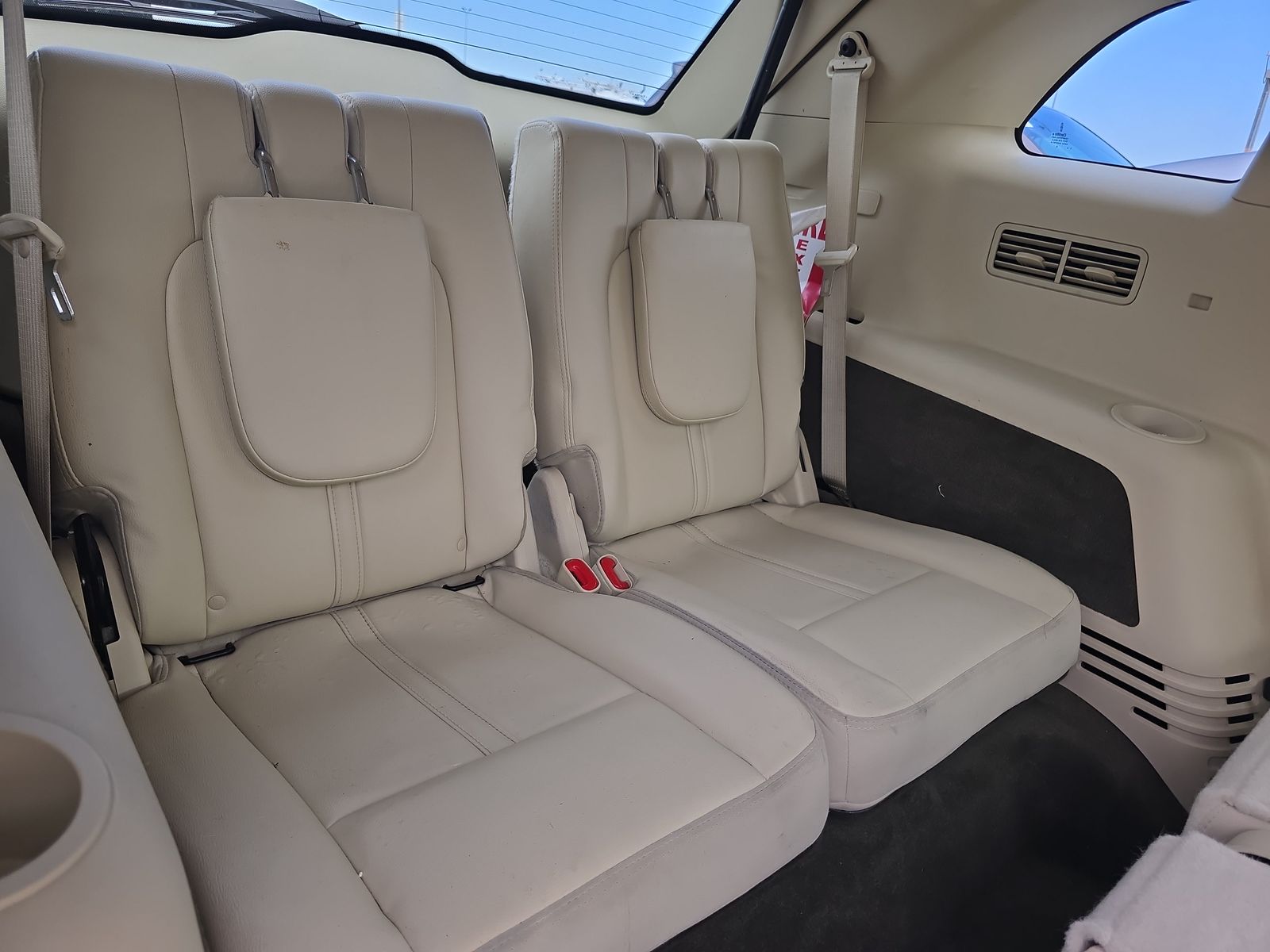 2014 Lincoln MKT Base FWD