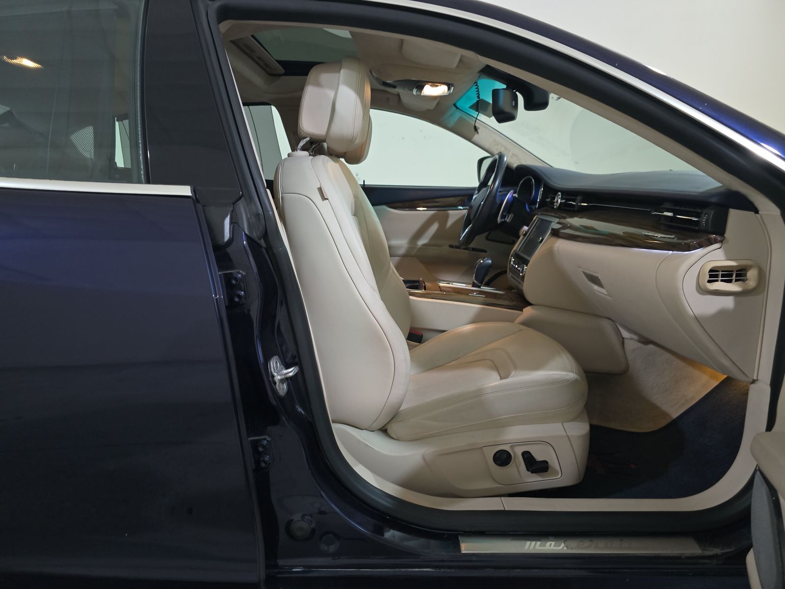 2014 Maserati Quattroporte GTS RWD