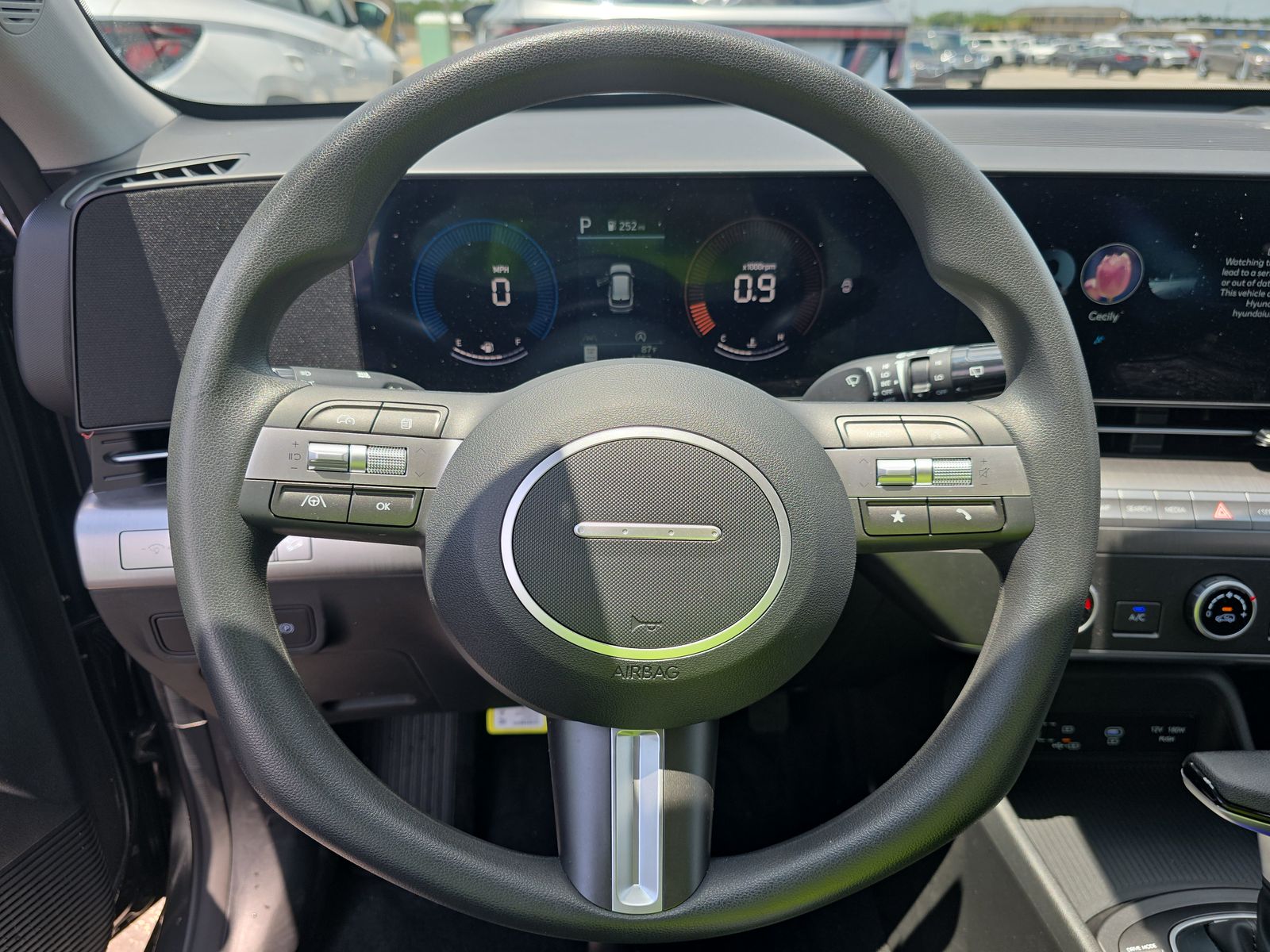 2025 Hyundai Kona SE FWD