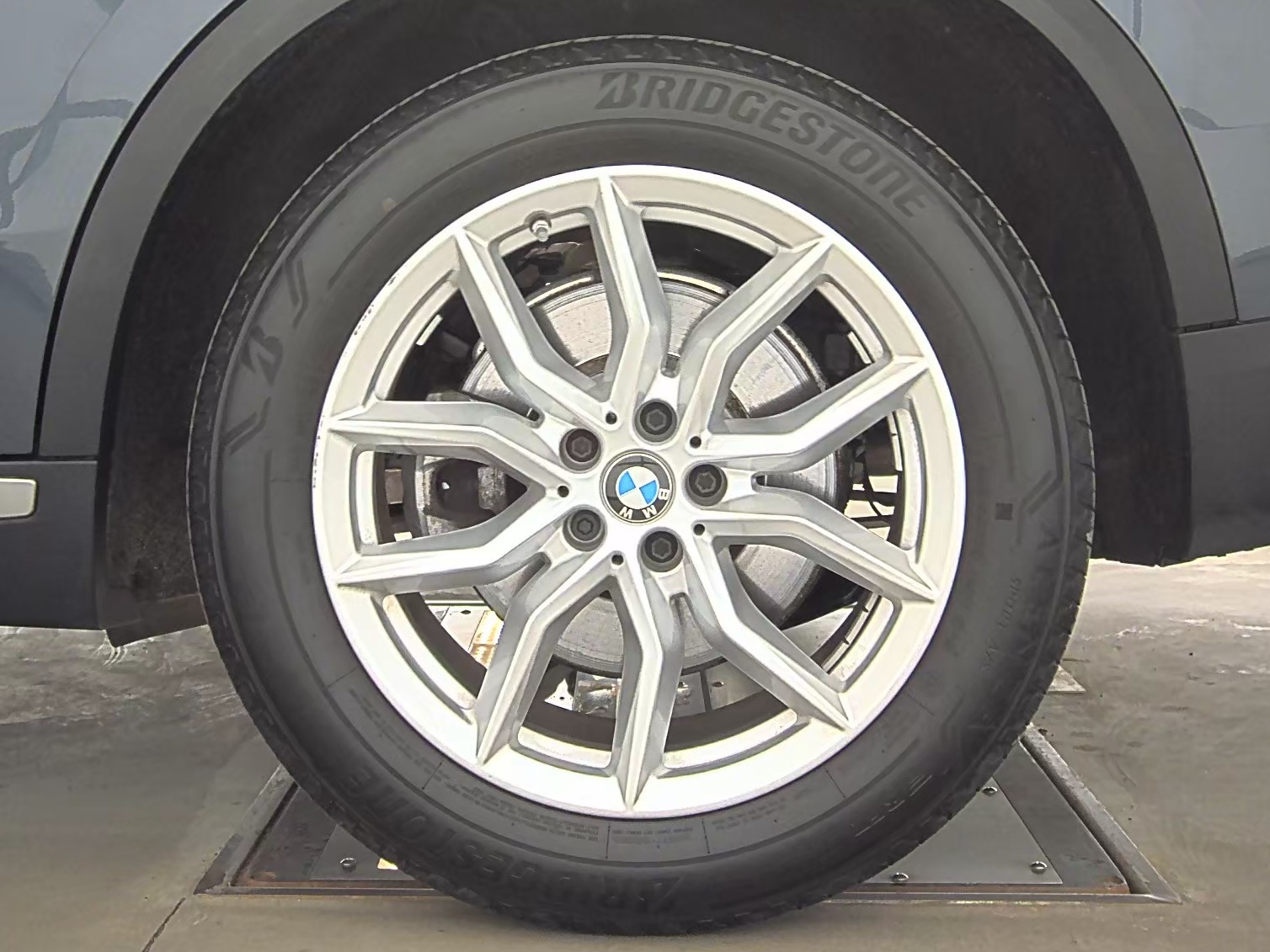 2021 BMW X5 xDrive40i AWD