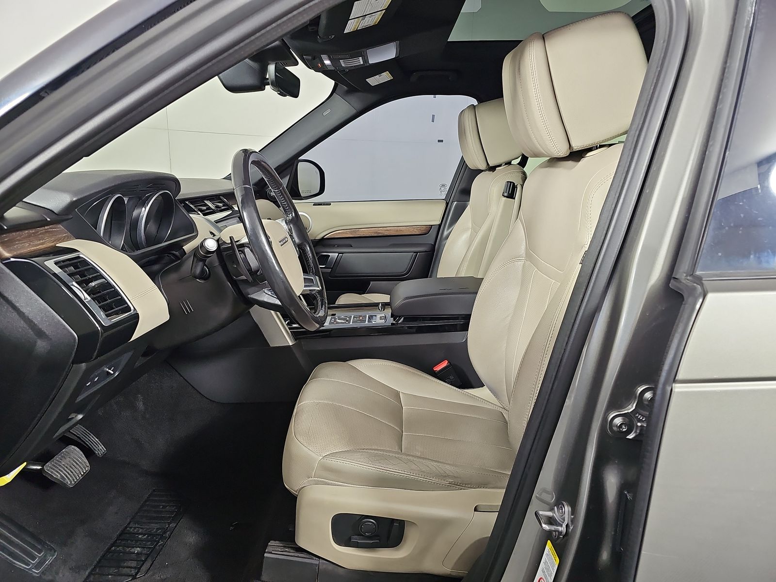 2017 Land Rover Discovery HSE AWD