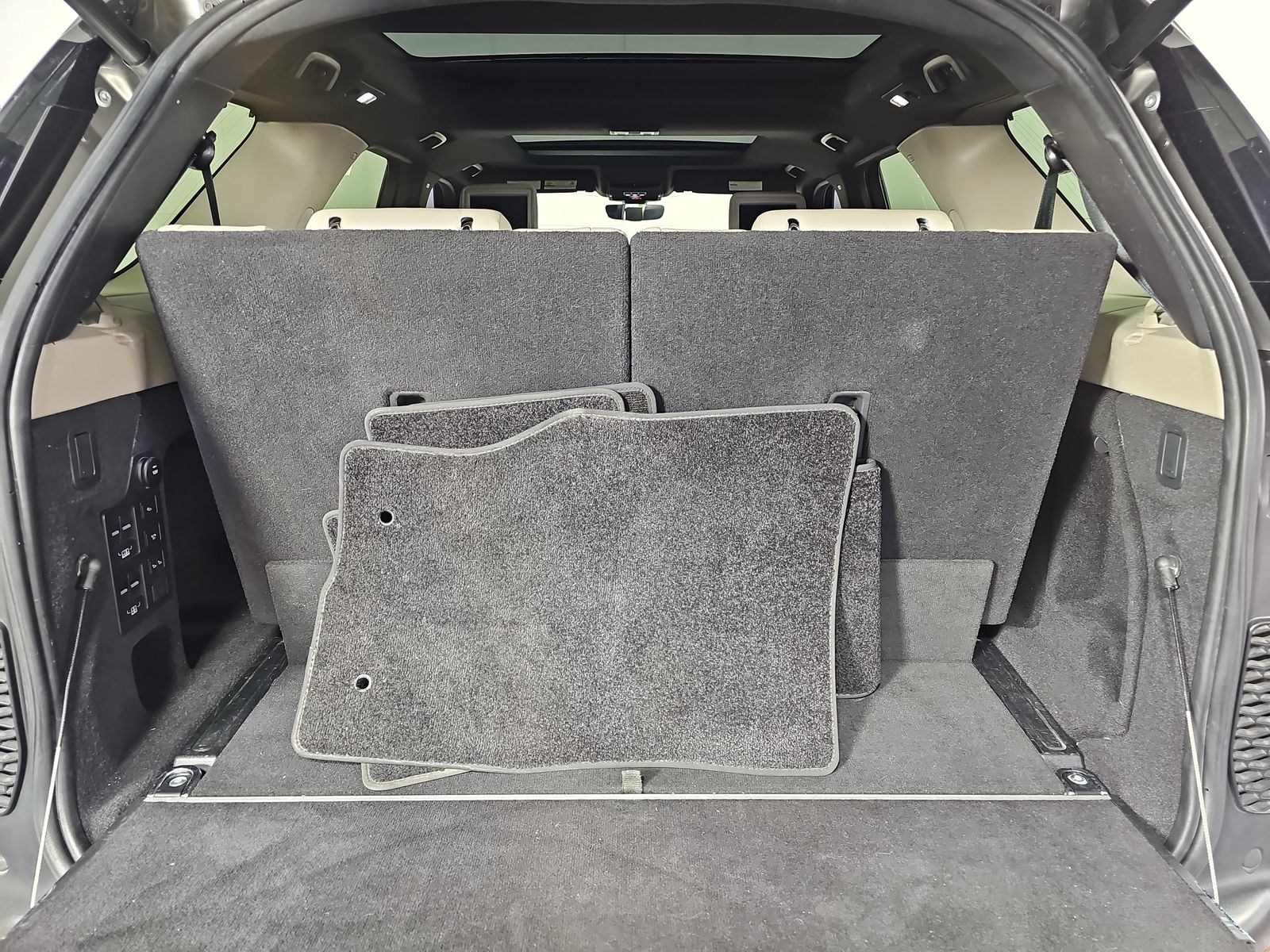 2017 Land Rover Discovery HSE AWD