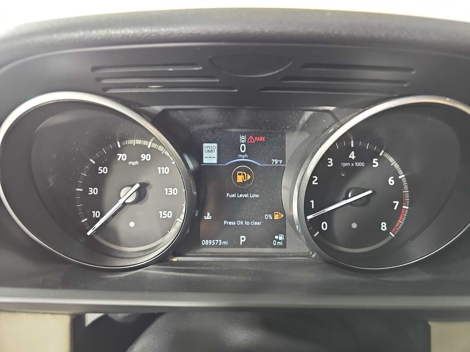 2017 Land Rover Discovery HSE AWD