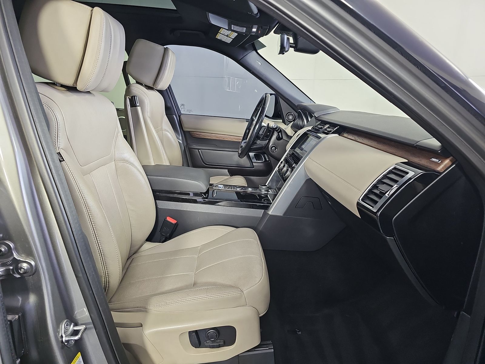 2017 Land Rover Discovery HSE AWD