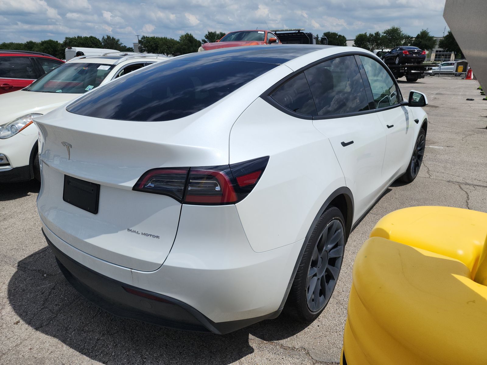 2023 Tesla Model Y Long Range AWD