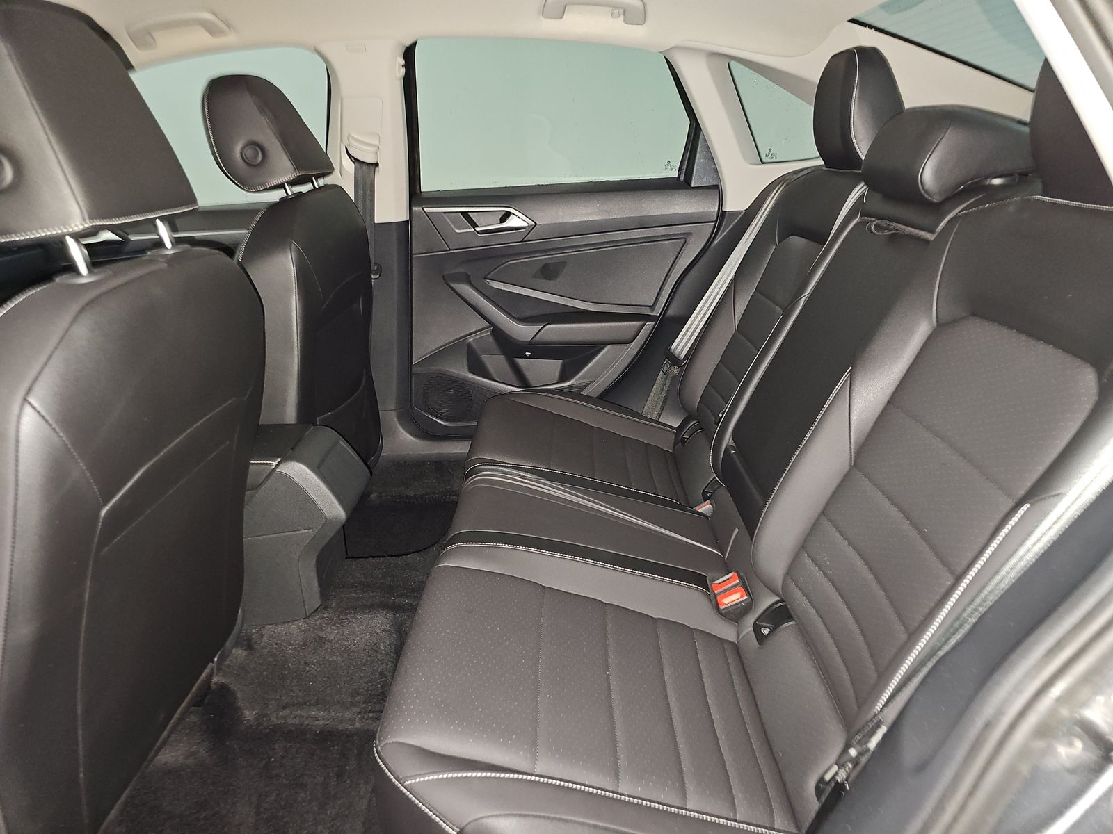 2022 Volkswagen Jetta 1.5T SE FWD