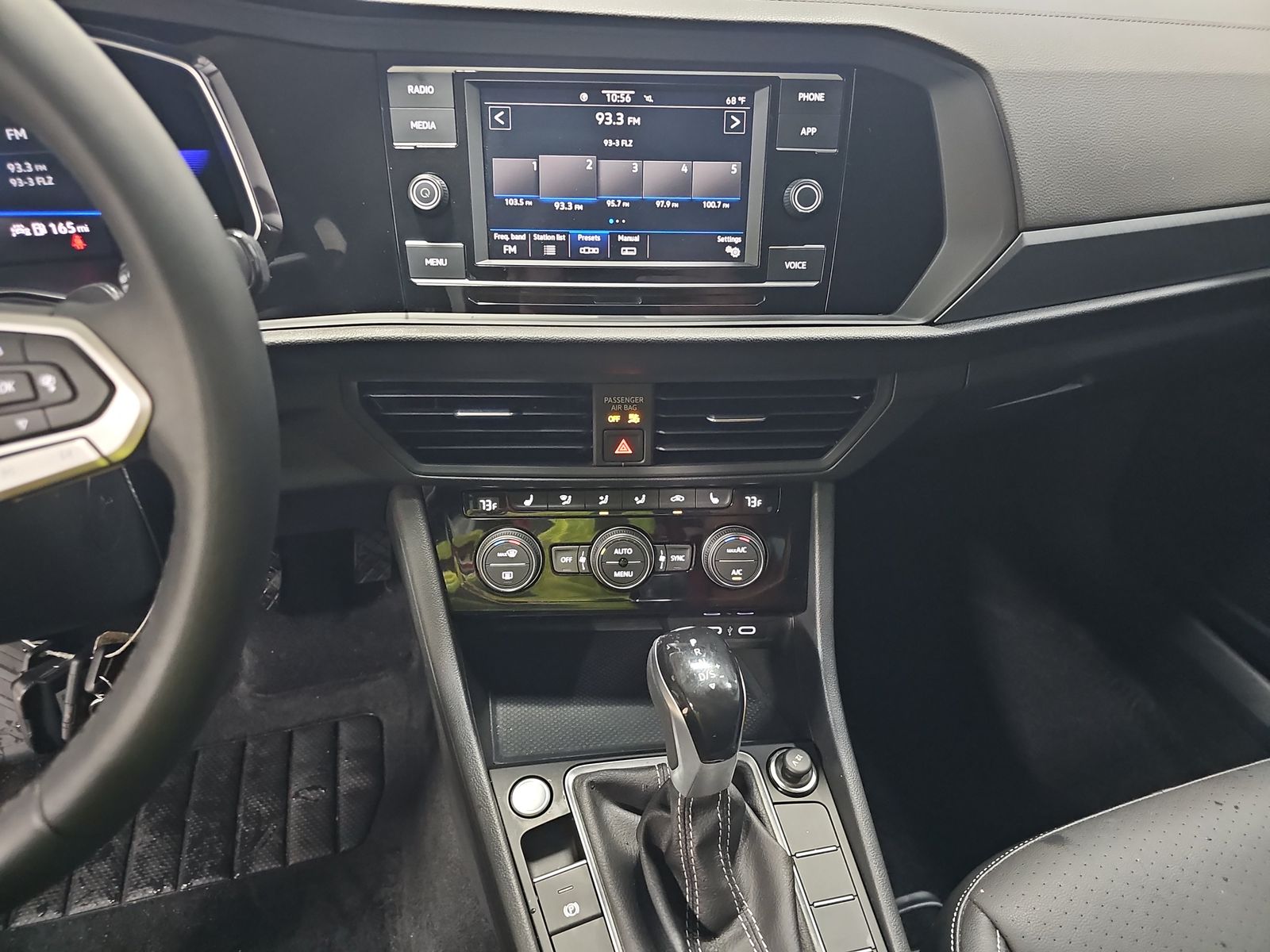 2022 Volkswagen Jetta 1.5T SE FWD