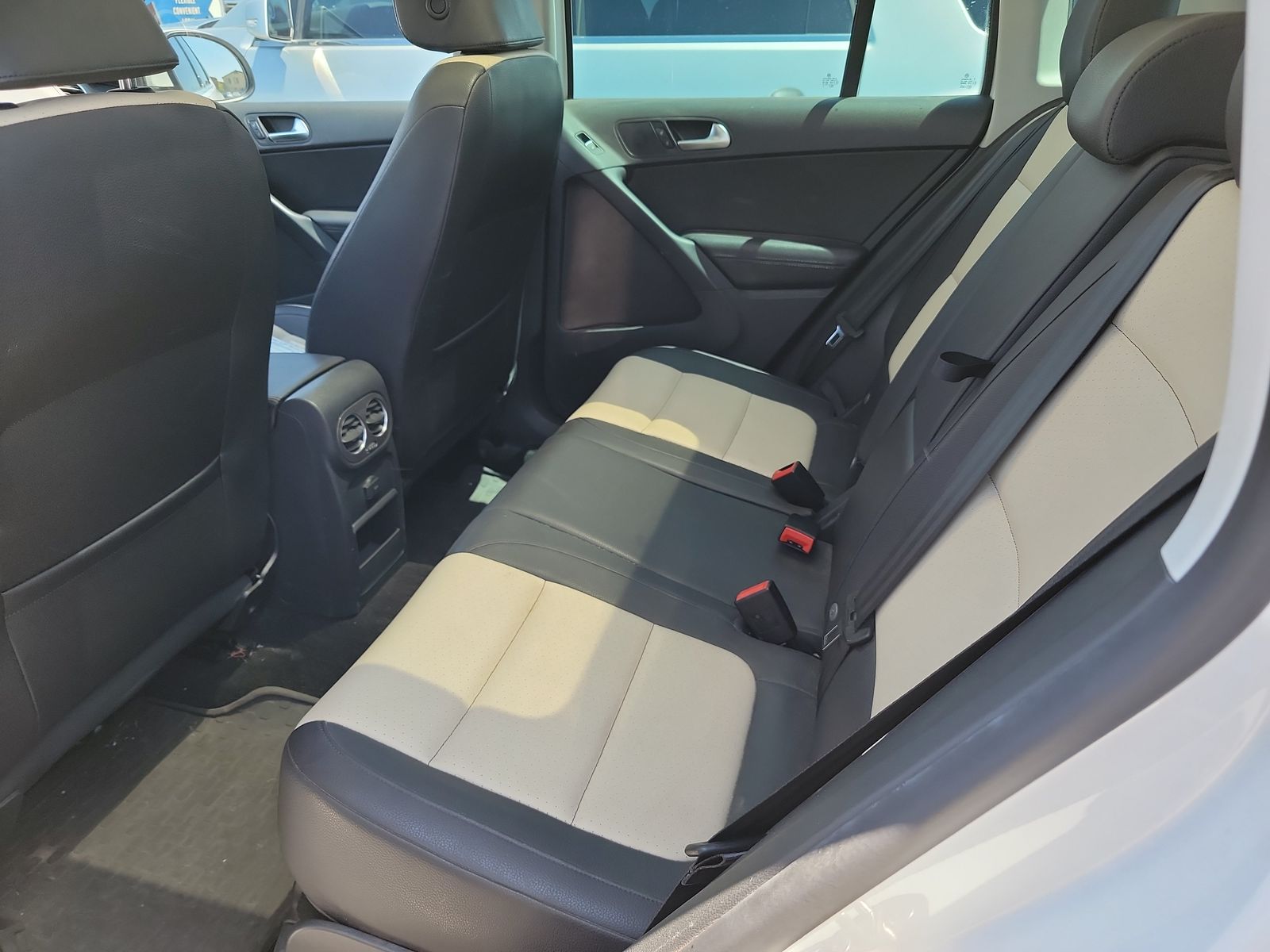 2017 Volkswagen Tiguan 2.0T Wolfsburg Edition FWD