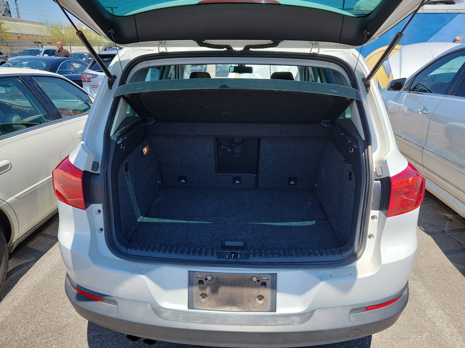 2017 Volkswagen Tiguan 2.0T Wolfsburg Edition FWD