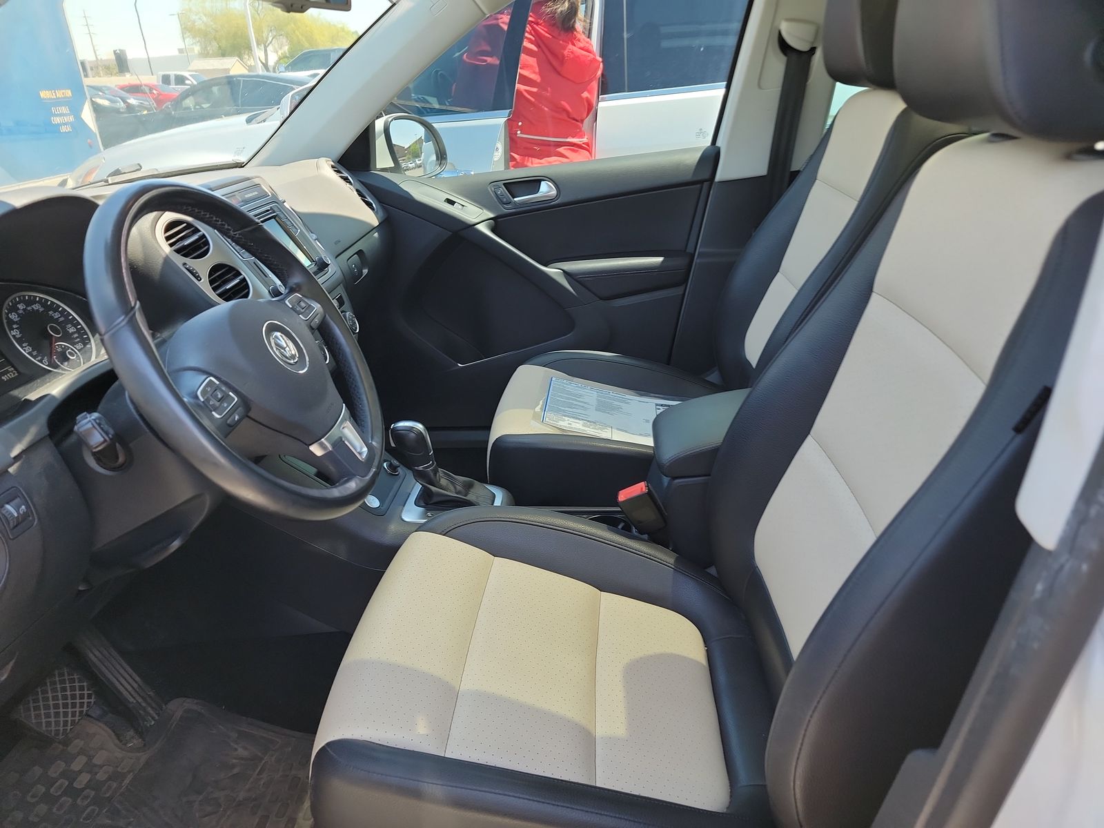 2017 Volkswagen Tiguan 2.0T Wolfsburg Edition FWD