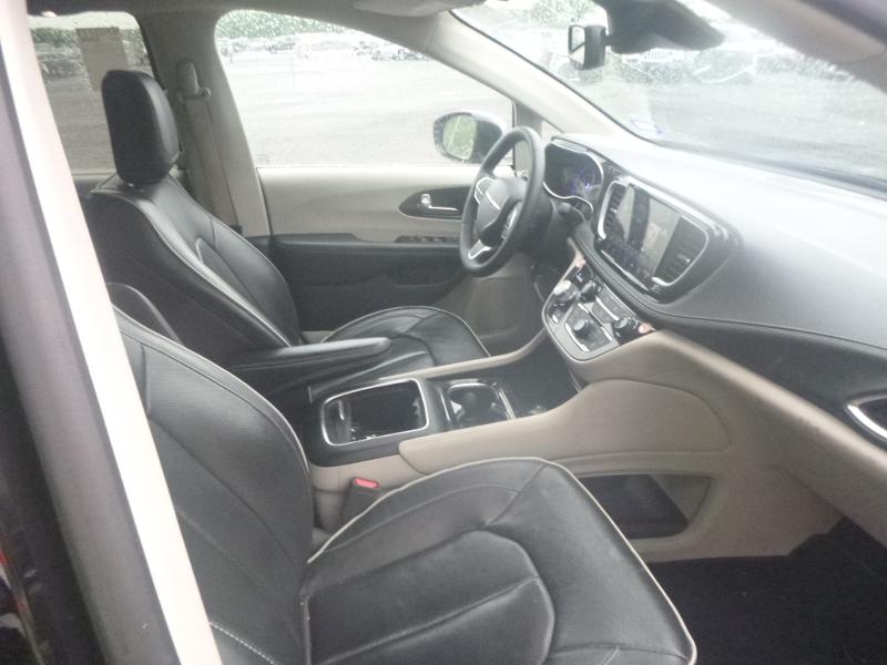 2023 Chrysler Pacifica Limited FWD