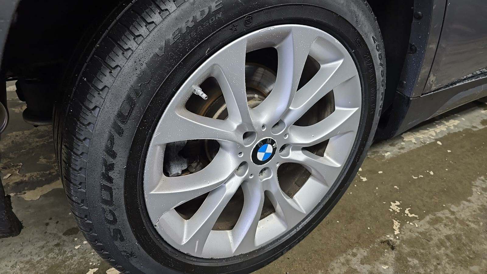 BMW X5 Sports Activity Vehicle xDrive35i LUXURY LINE снимка BMW X5 Sports Activity Vehicle xDrive35i LUXURY LINE