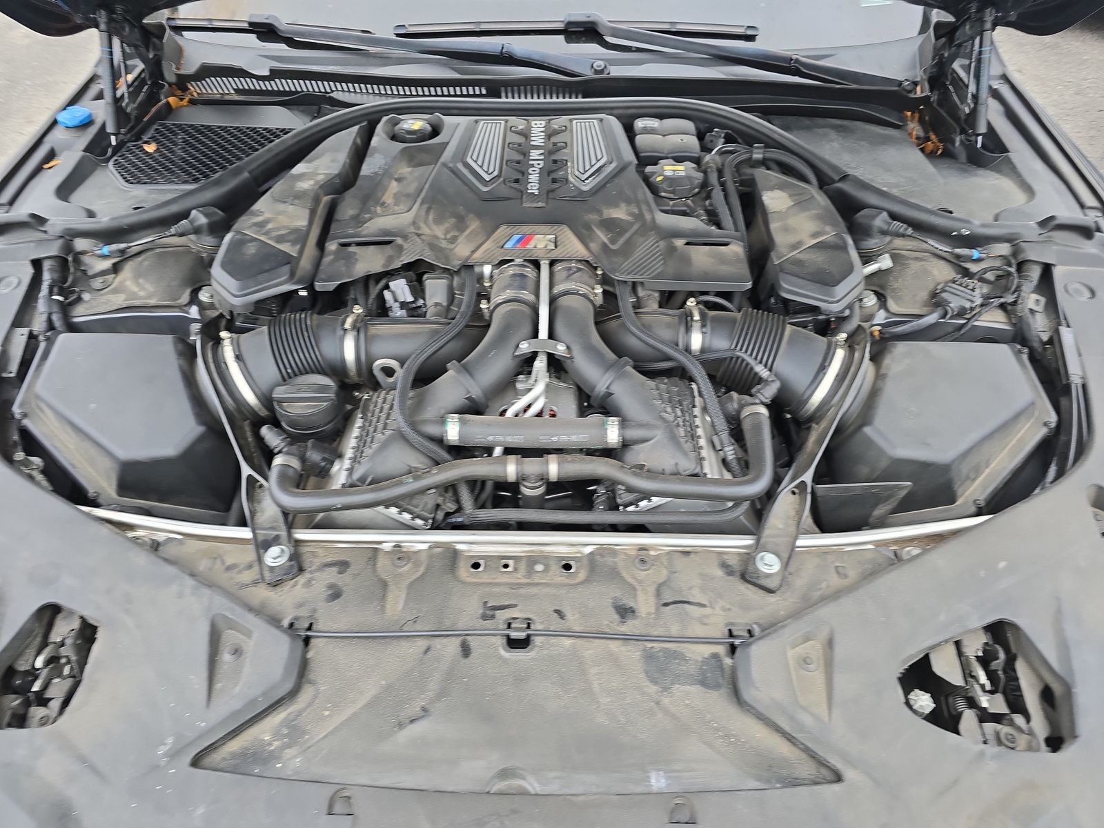 2022 BMW M8 Competition AWD