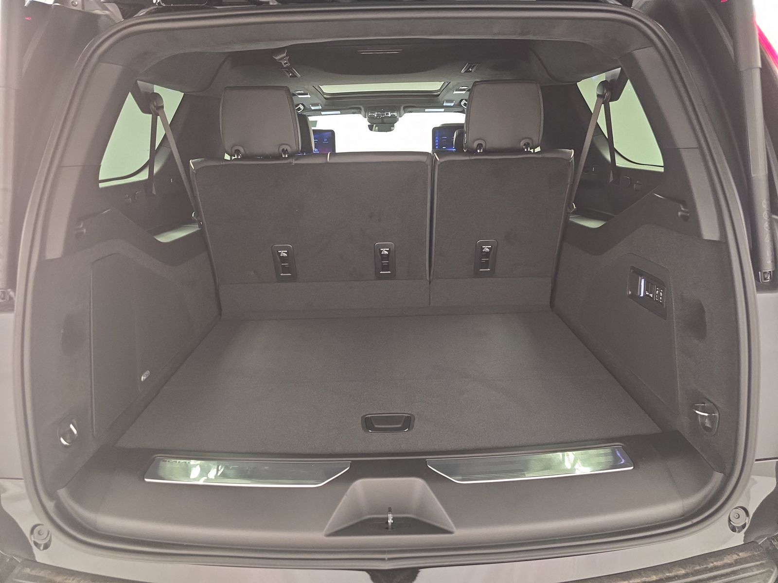 2025 Cadillac Escalade ESV V-Series AWD