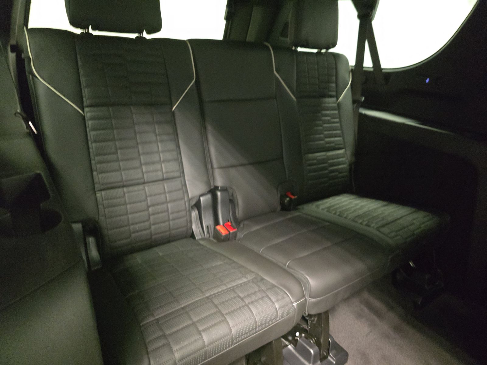 2025 Cadillac Escalade ESV V-Series AWD