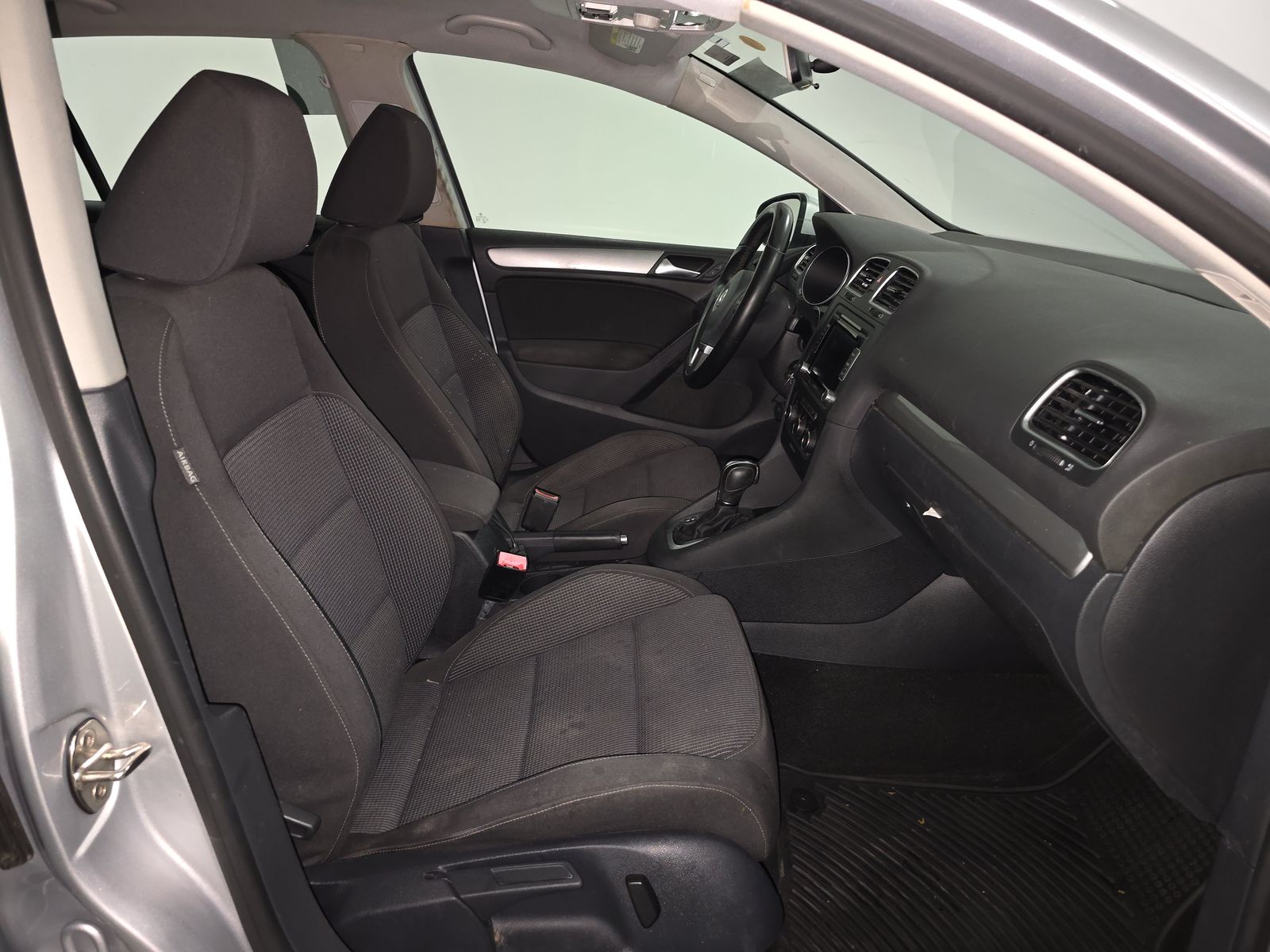 2014 Volkswagen Golf 2.5L FWD