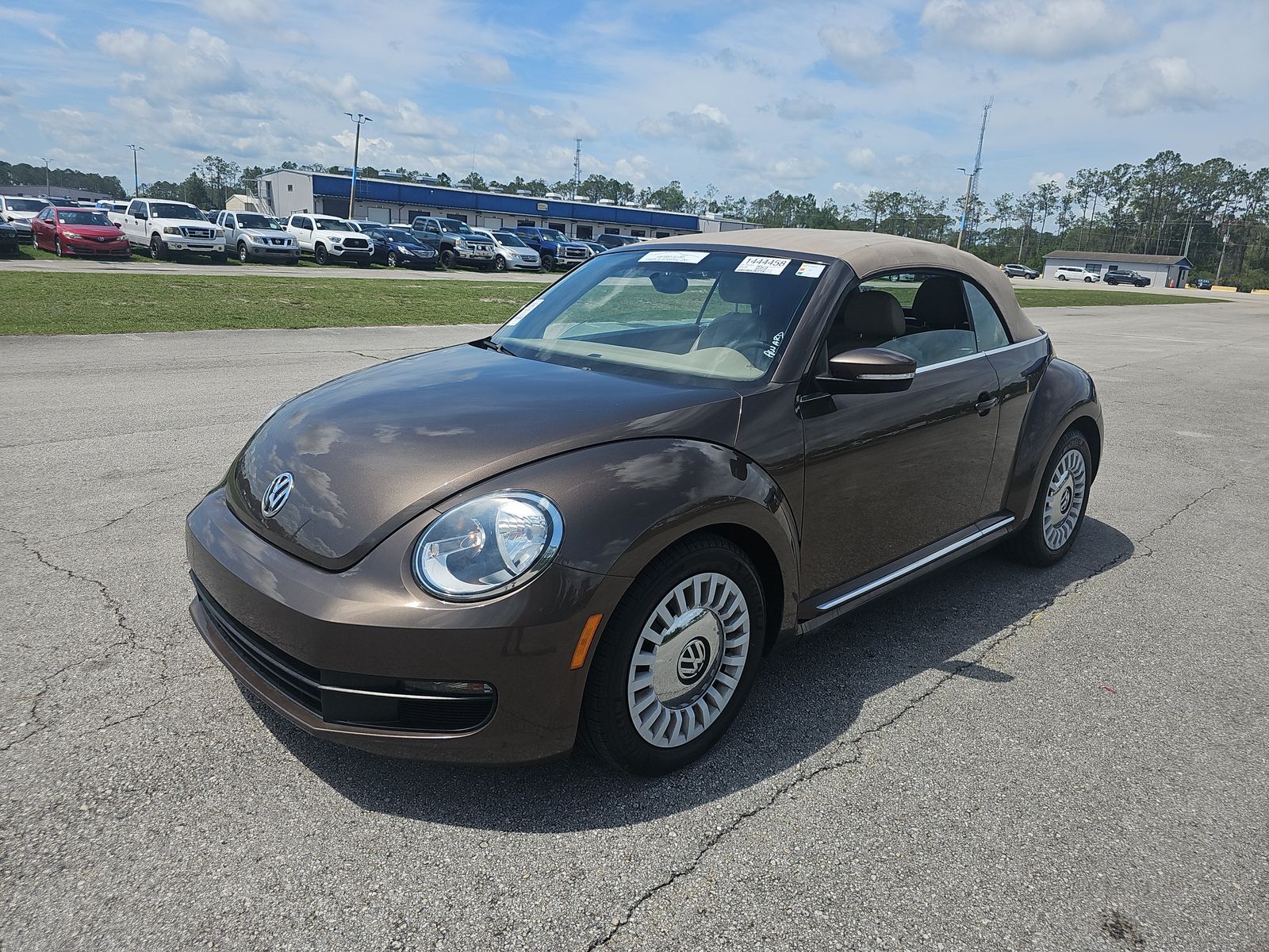 2015 Volkswagen Beetle 1.8T FWD