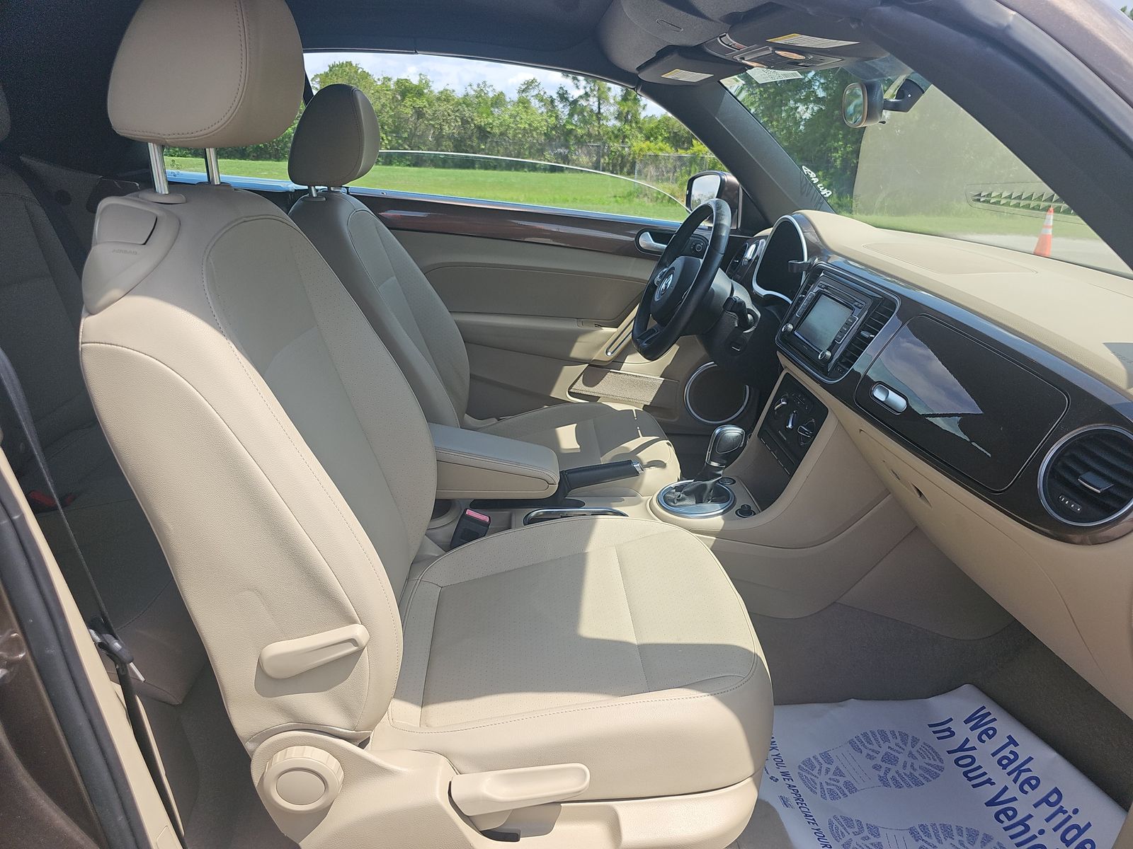 2015 Volkswagen Beetle 1.8T FWD