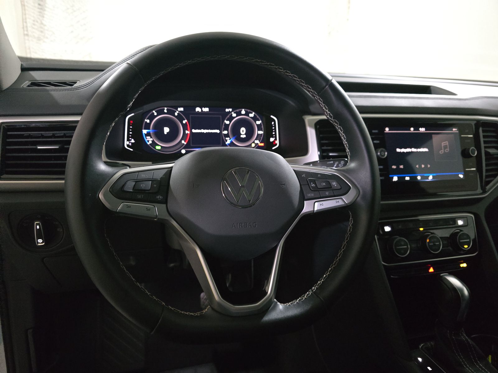 2023 Volkswagen Atlas 2.0T SE FWD