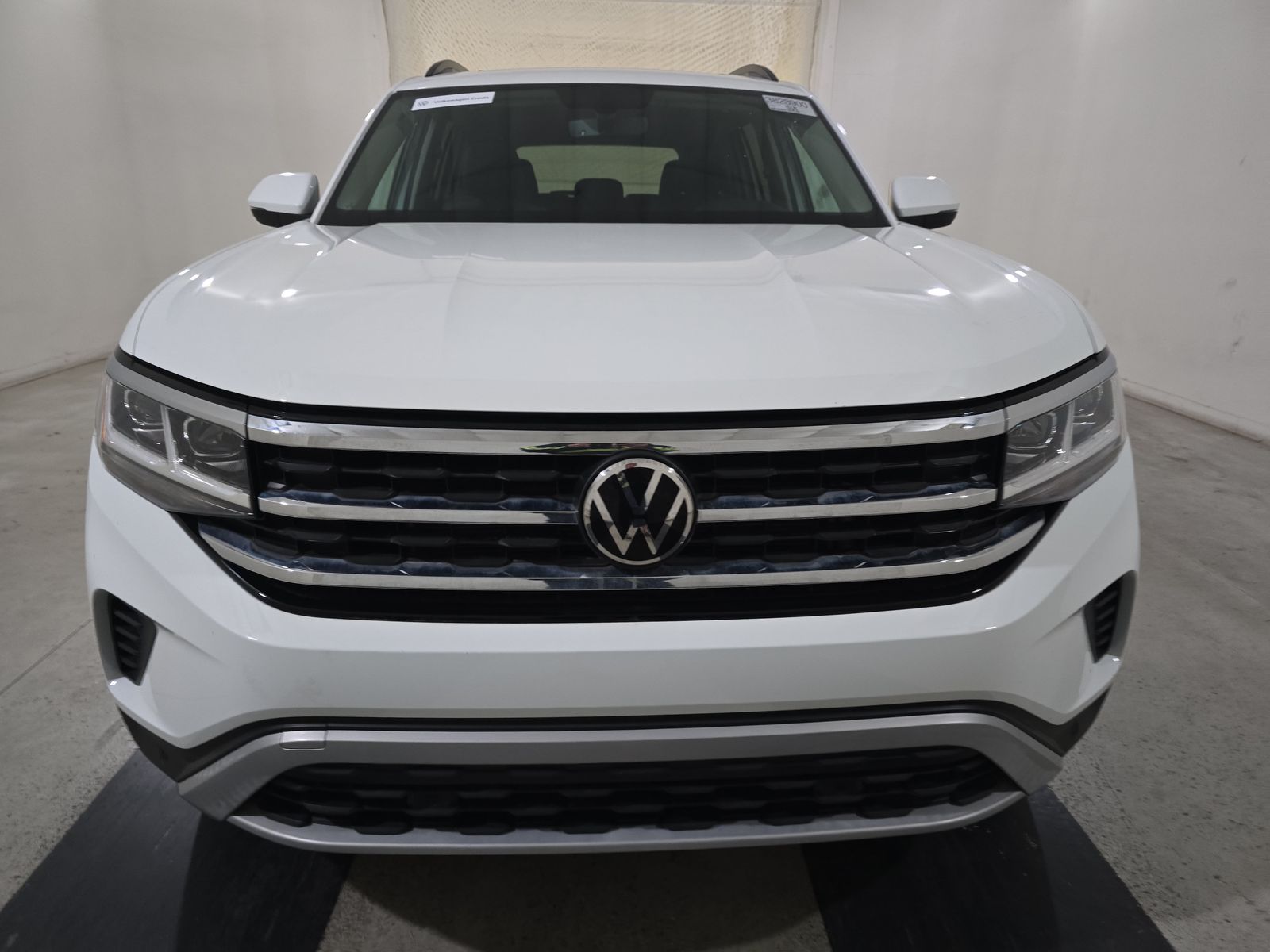 2023 Volkswagen Atlas 2.0T SE FWD