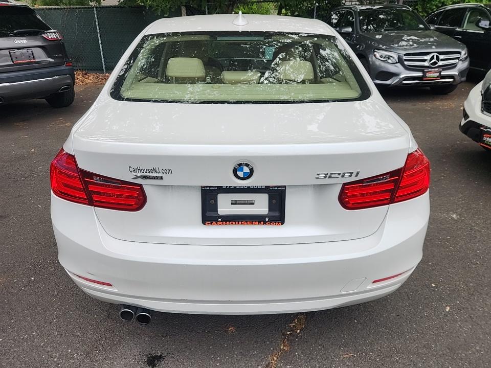 2013 BMW 3 Series 328i xDrive AWD