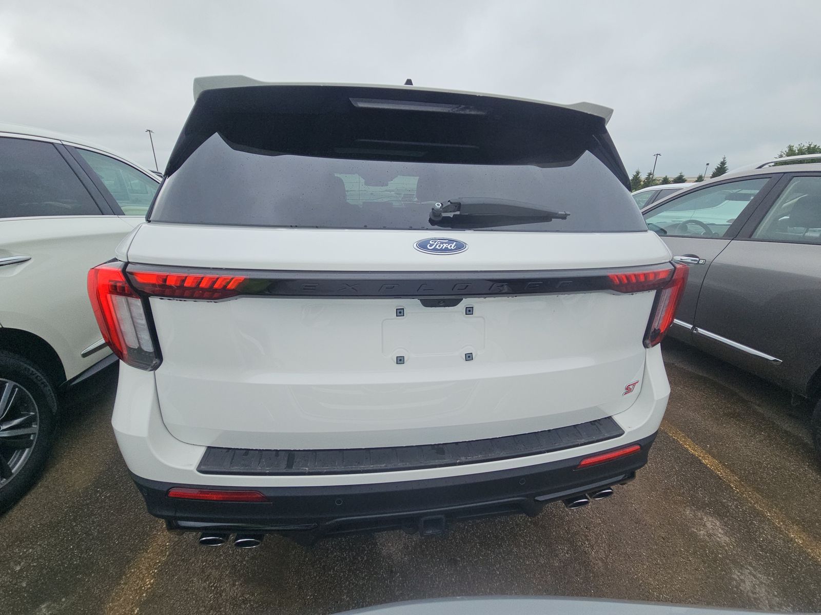 2025 Ford Explorer ST AWD