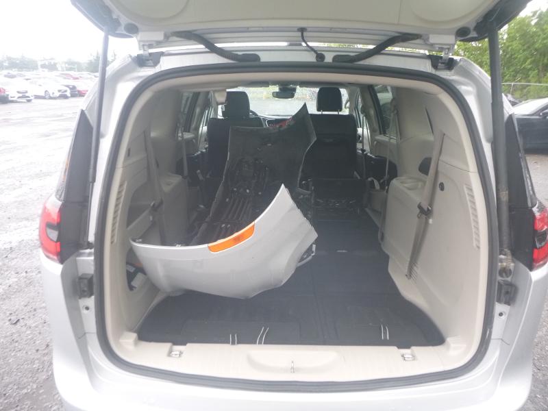 2023 Chrysler Pacifica Touring L FWD